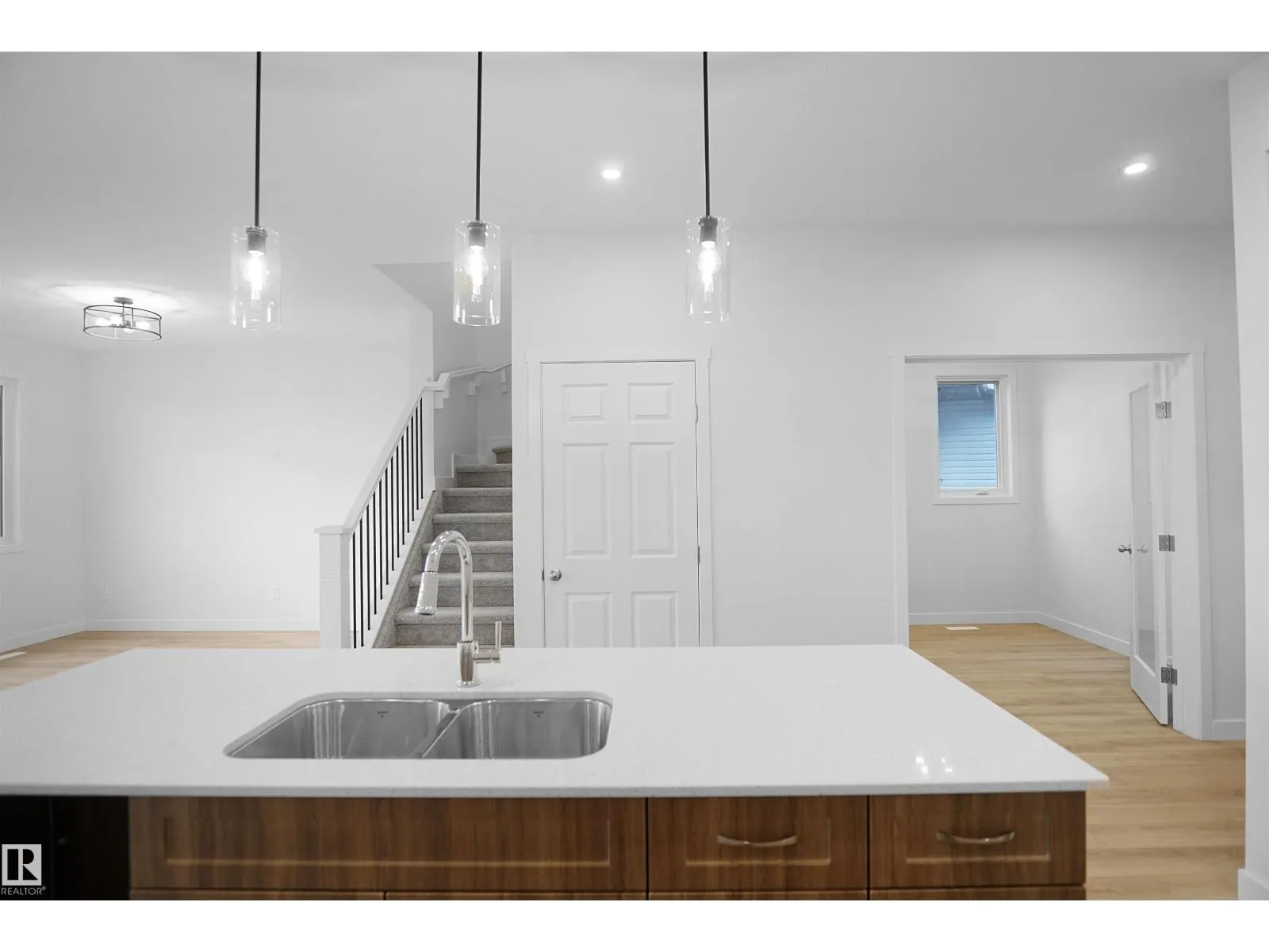1748 WESTERRA WD
