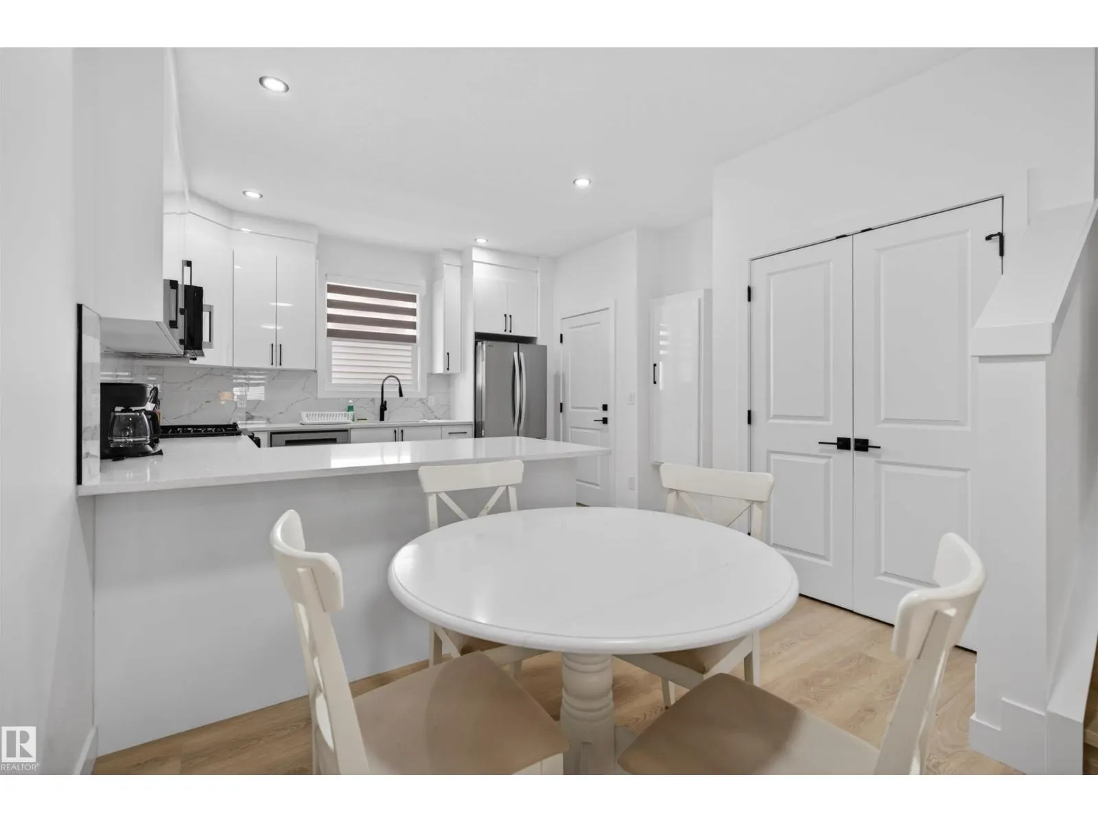 10915 159 ST NW