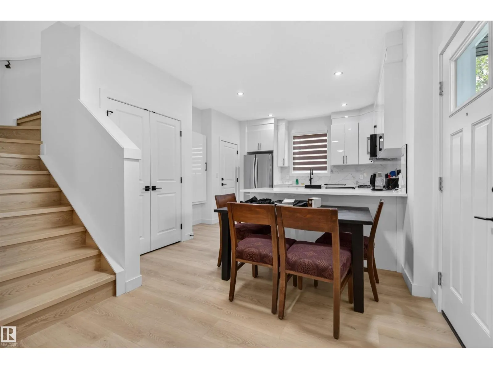 10915 159 ST NW