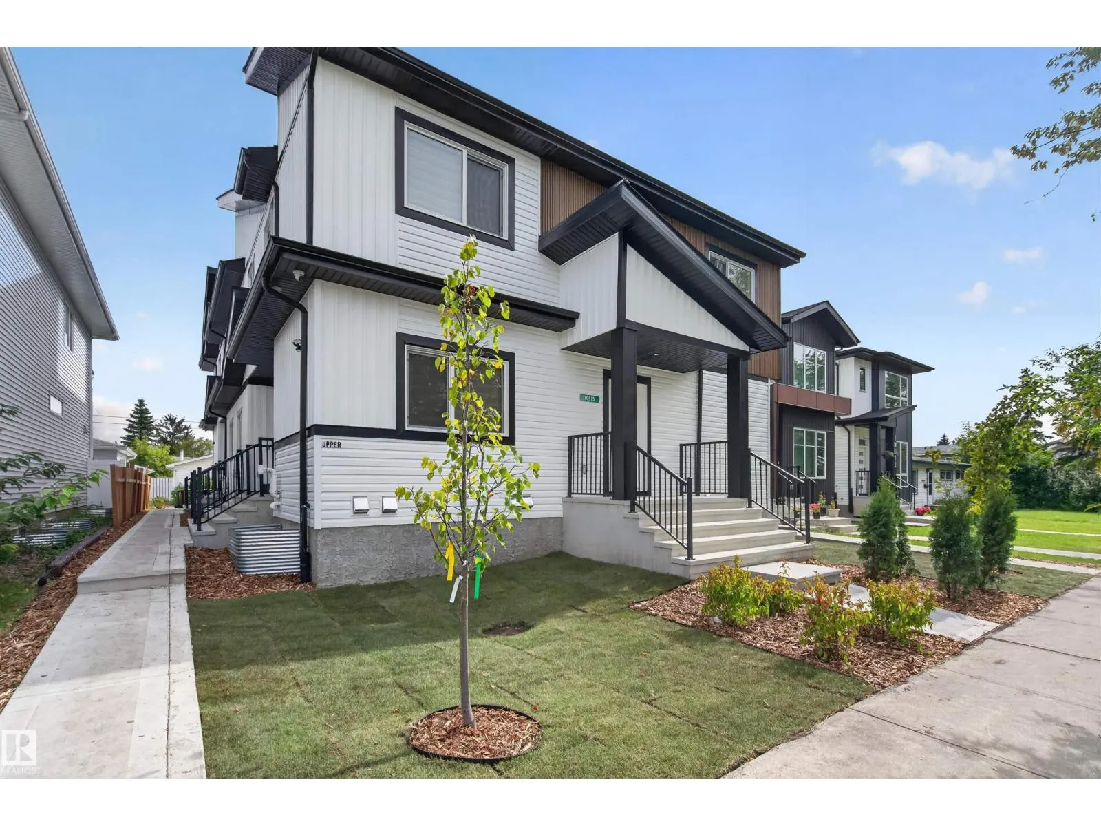 10915 159 ST NW
