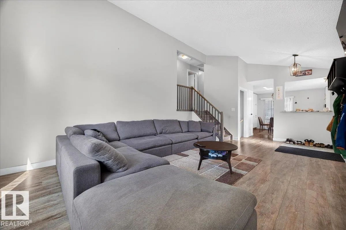 39 MCNABB CR
