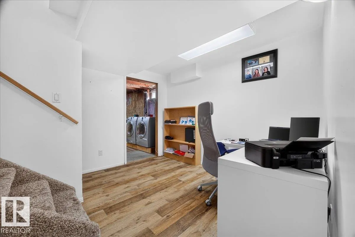 39 MCNABB CR