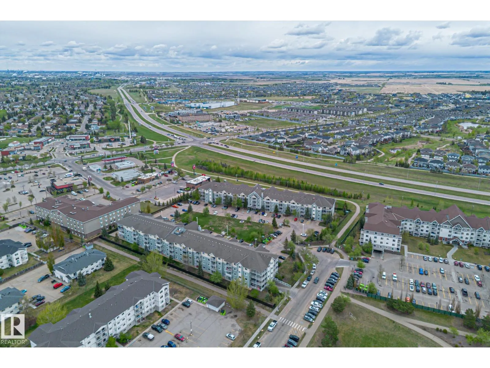 #132 50 Woodsmere Close