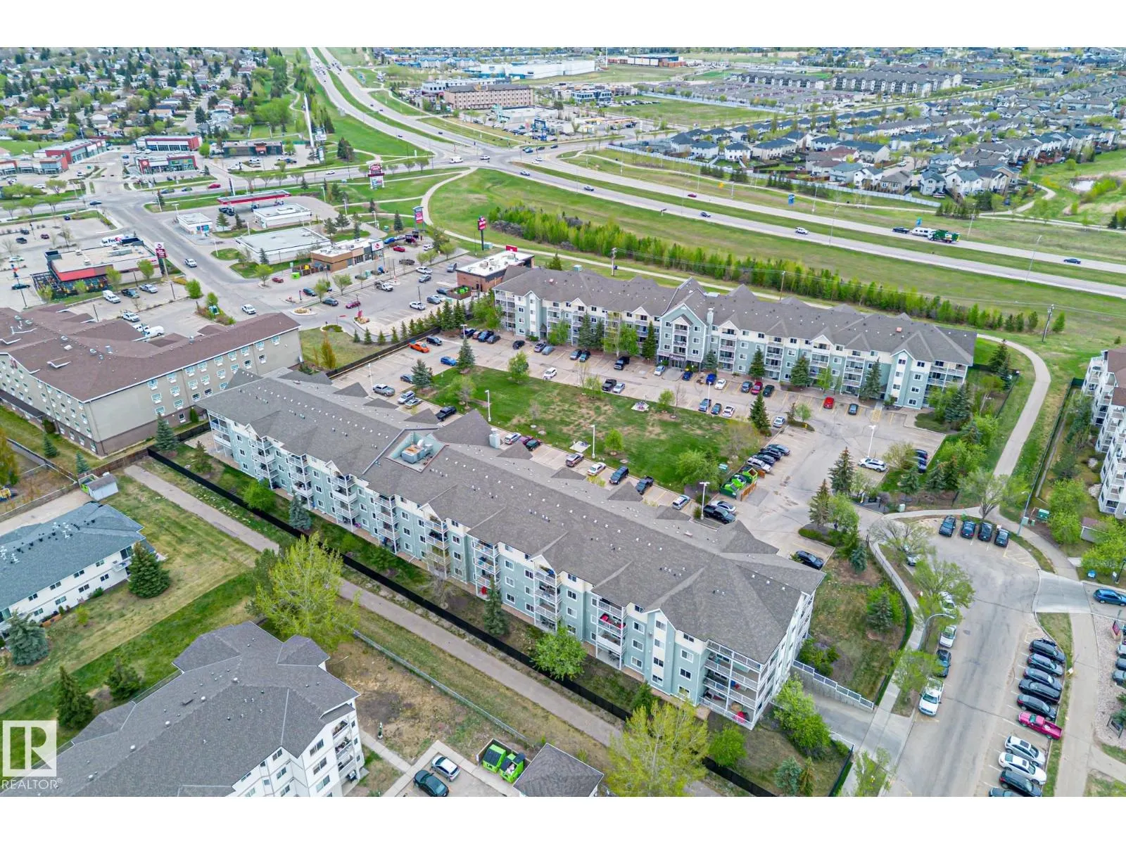 #132 50 Woodsmere Close