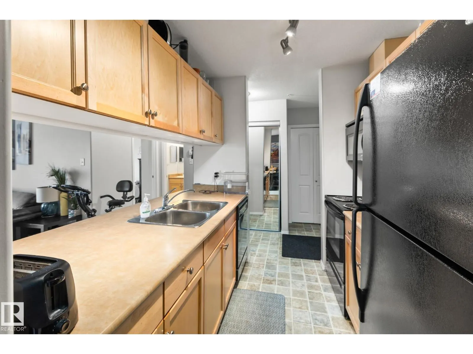 #132 50 Woodsmere Close