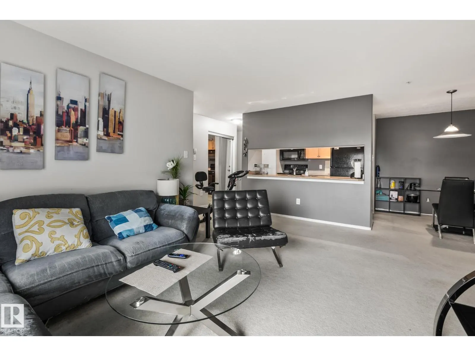 #132 50 Woodsmere Close