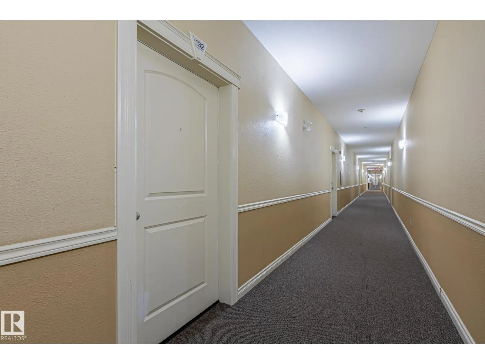 #132 50 Woodsmere Close