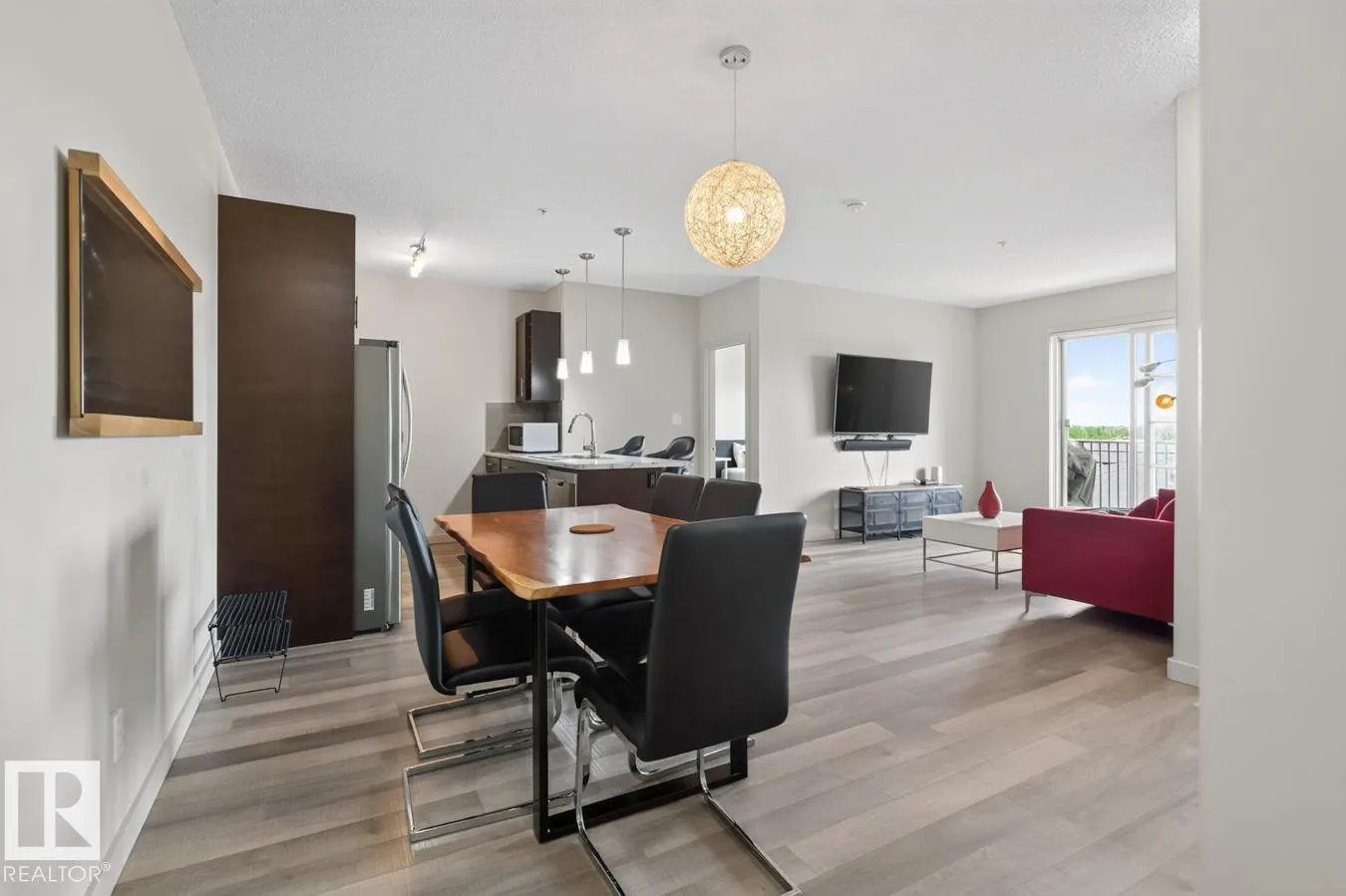 #307 1144 ADAMSON DR SW SW