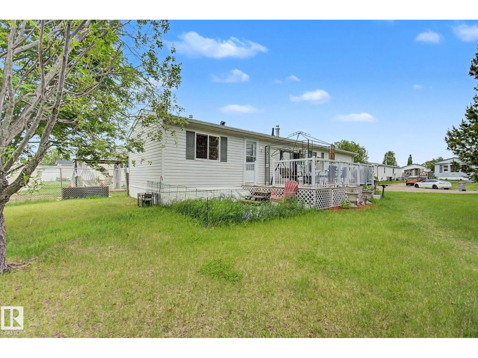 #179 3400 48 ST