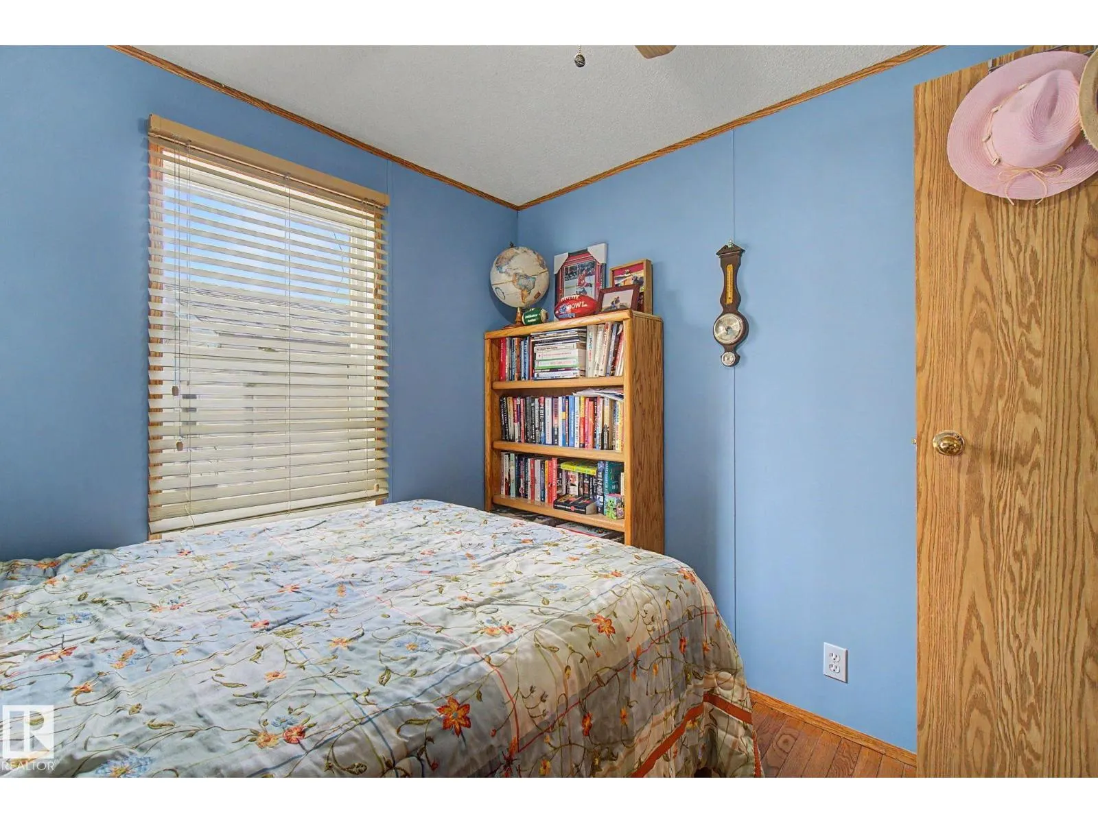#179 3400 48 ST