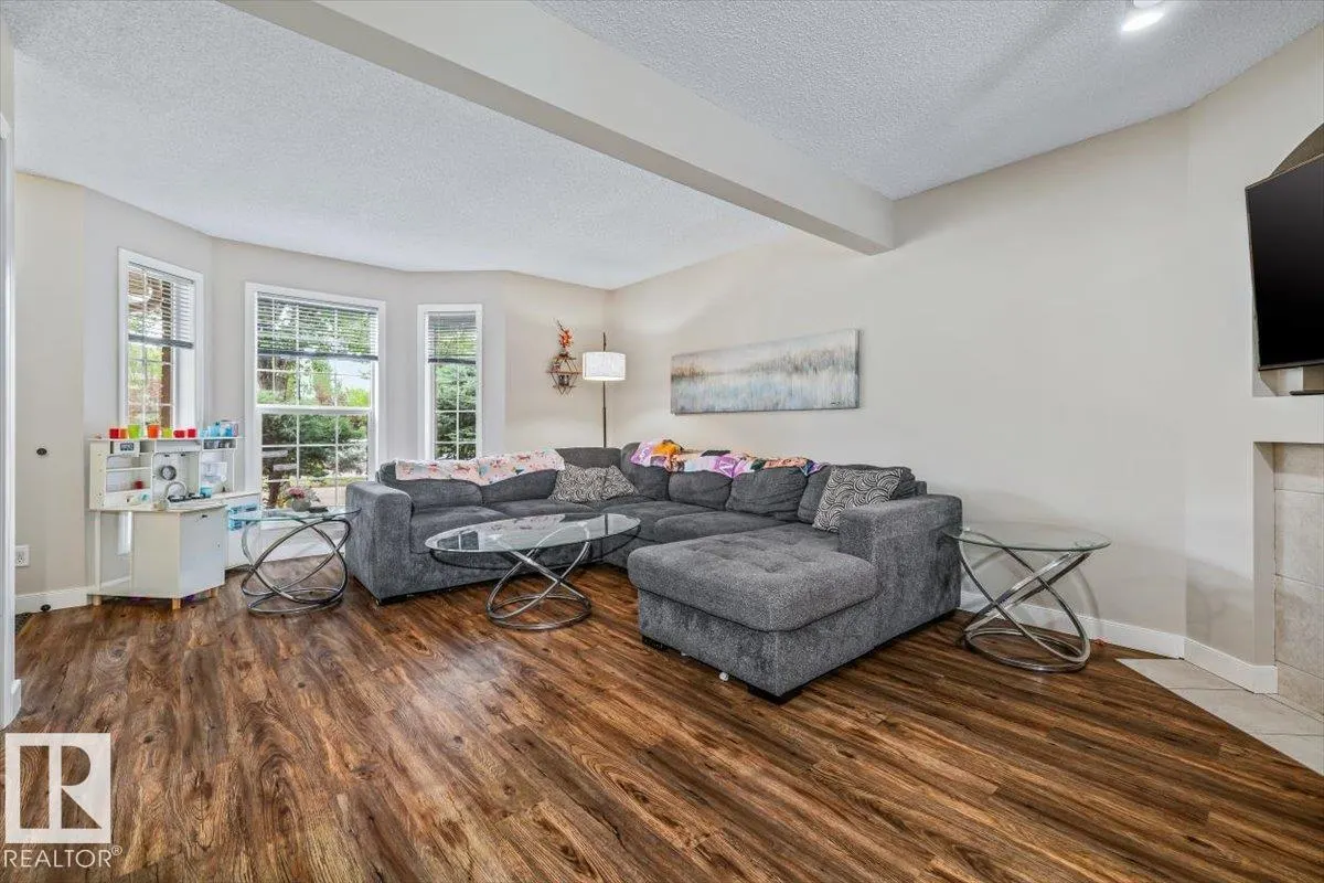 4744 TERWILLEGAR CM NW