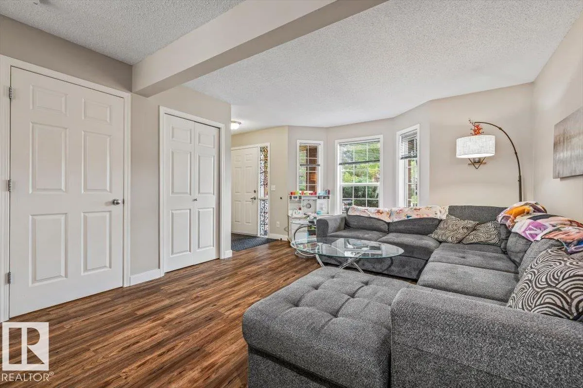 4744 TERWILLEGAR CM NW
