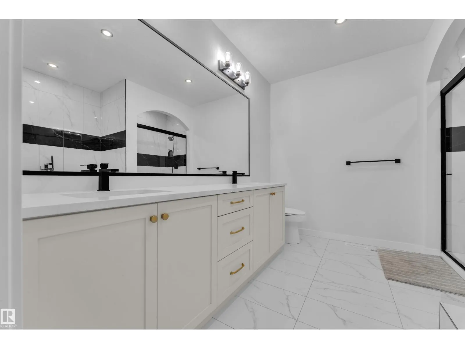 4514 63 ST