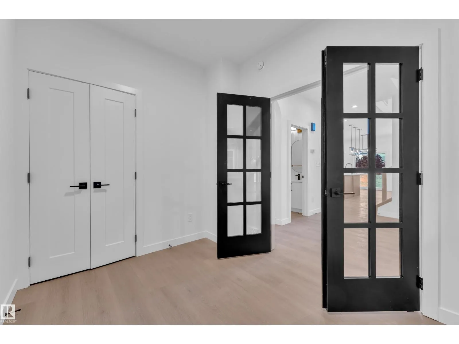 5 Grayson GR