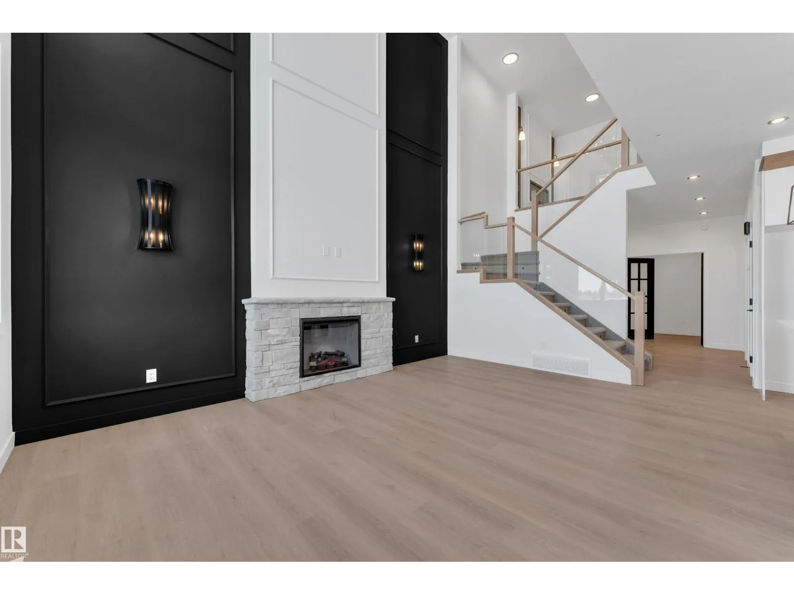 5 Grayson GR