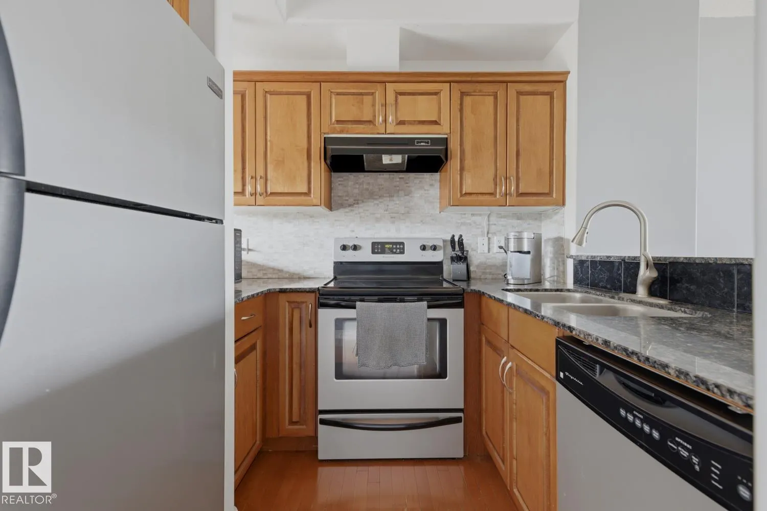 #9 13215 153 AV NW