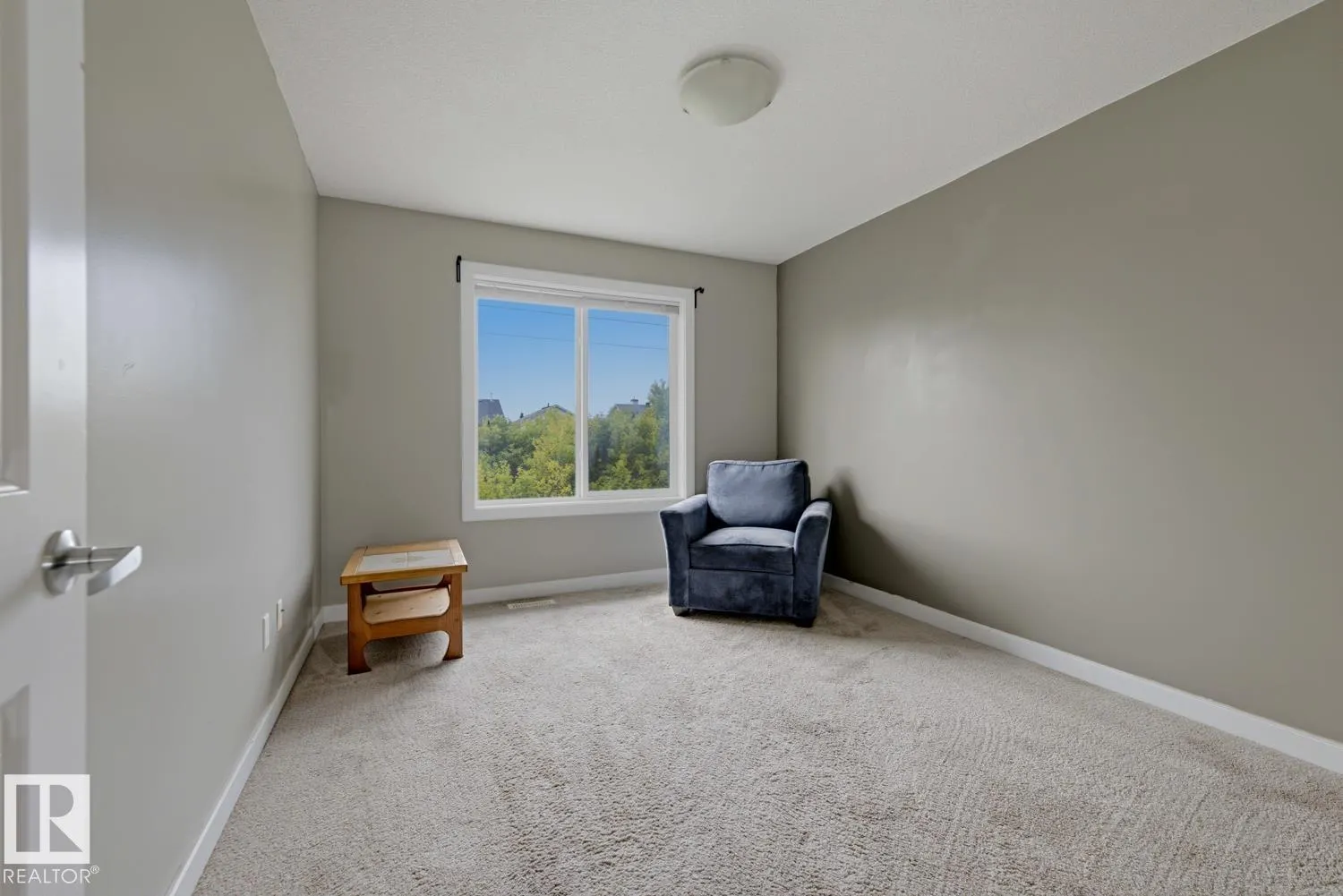 #9 13215 153 AV NW