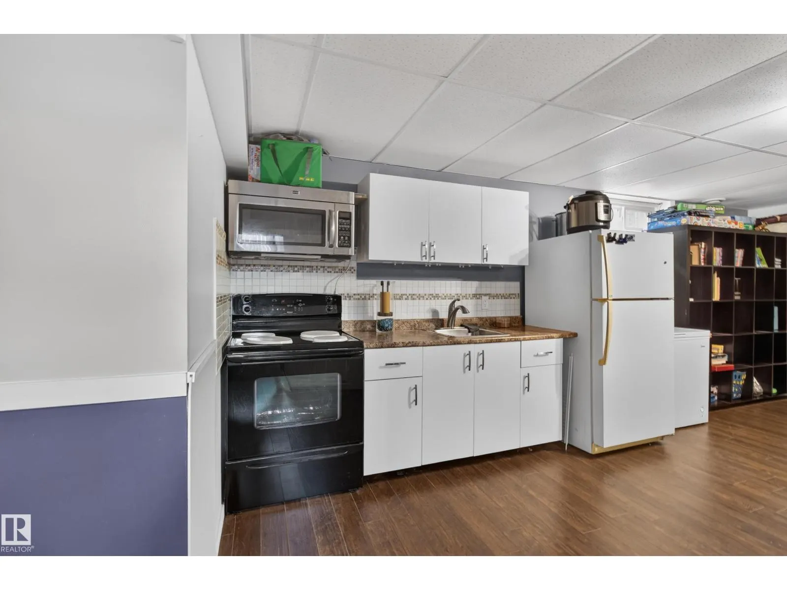 5 WILSON CR