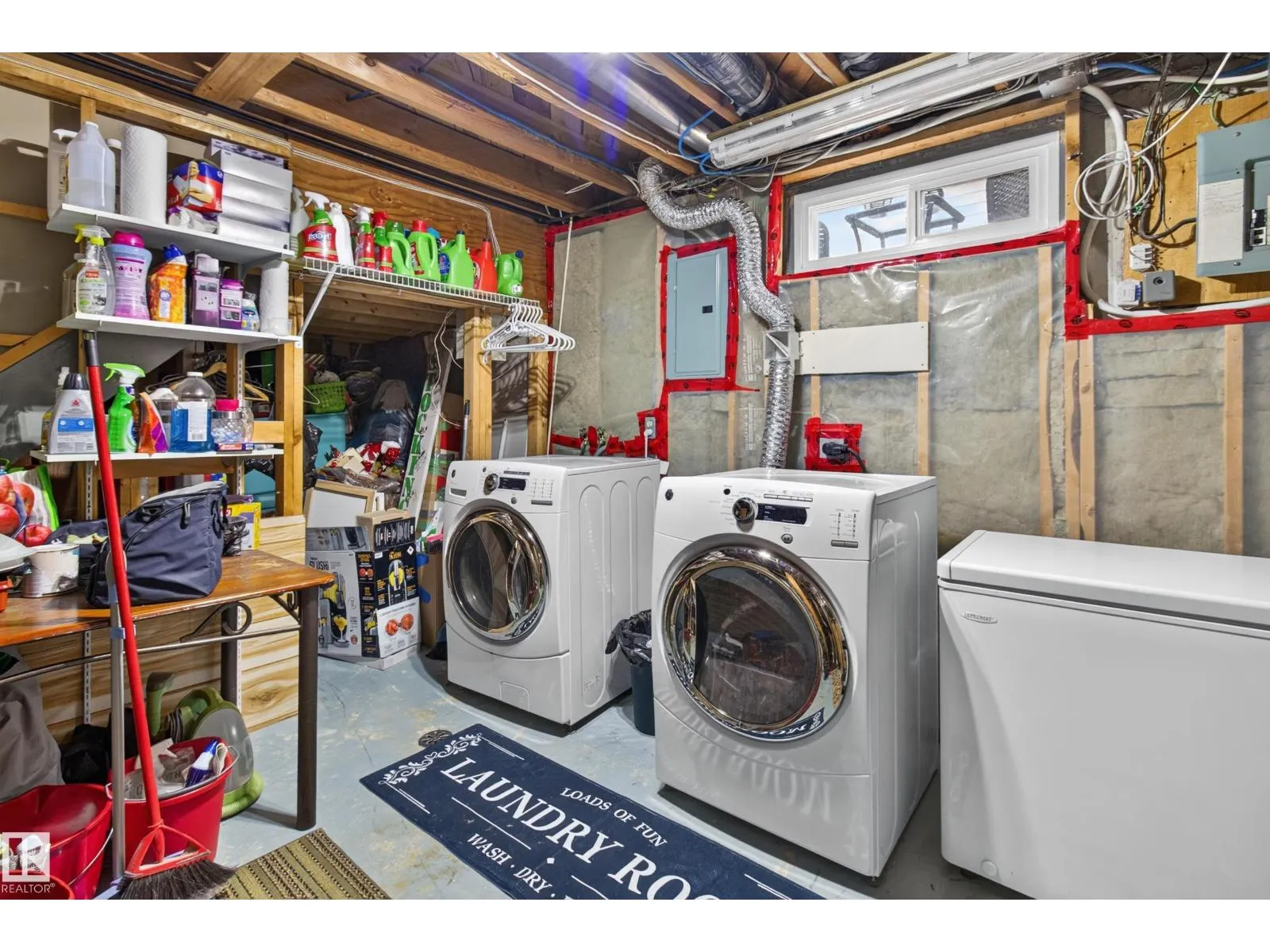 5 WILSON CR