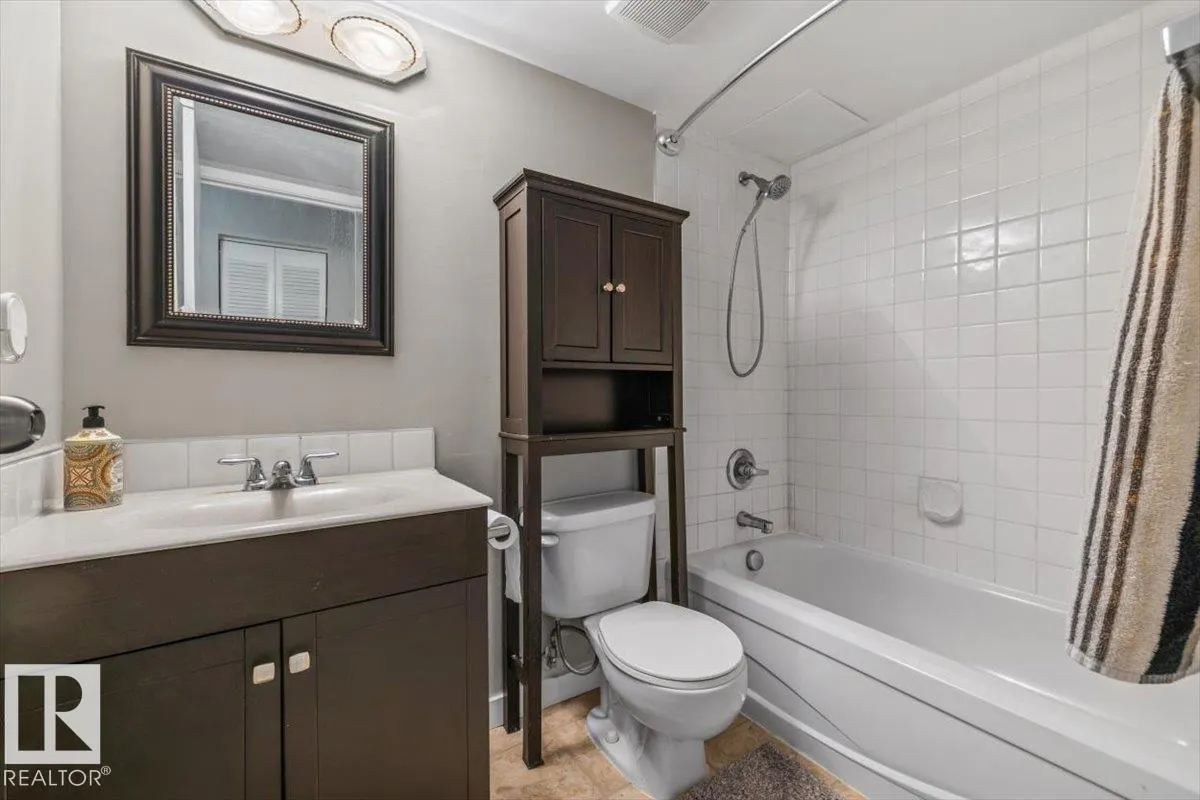 #305 10175 109 ST NW