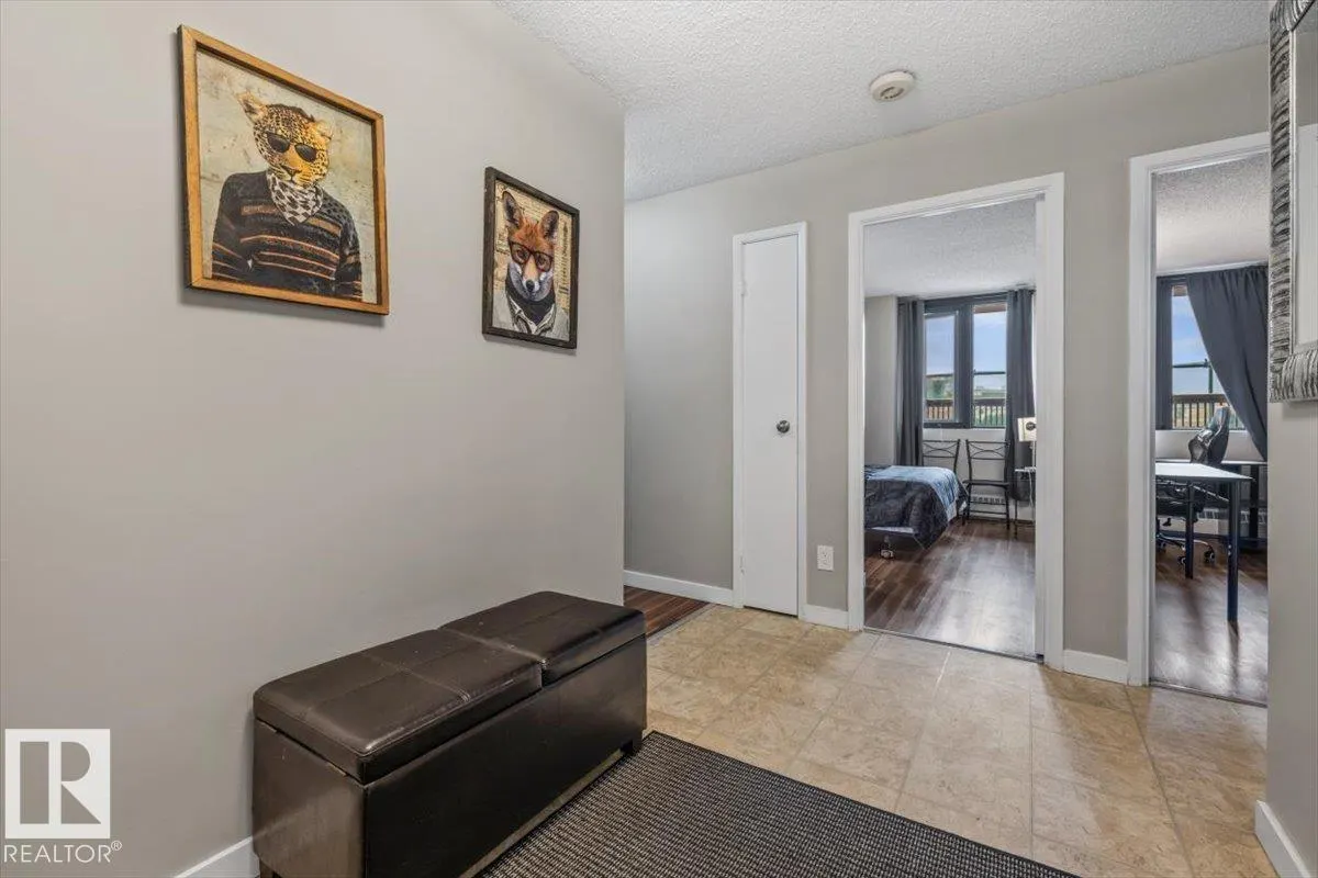 #305 10175 109 ST NW