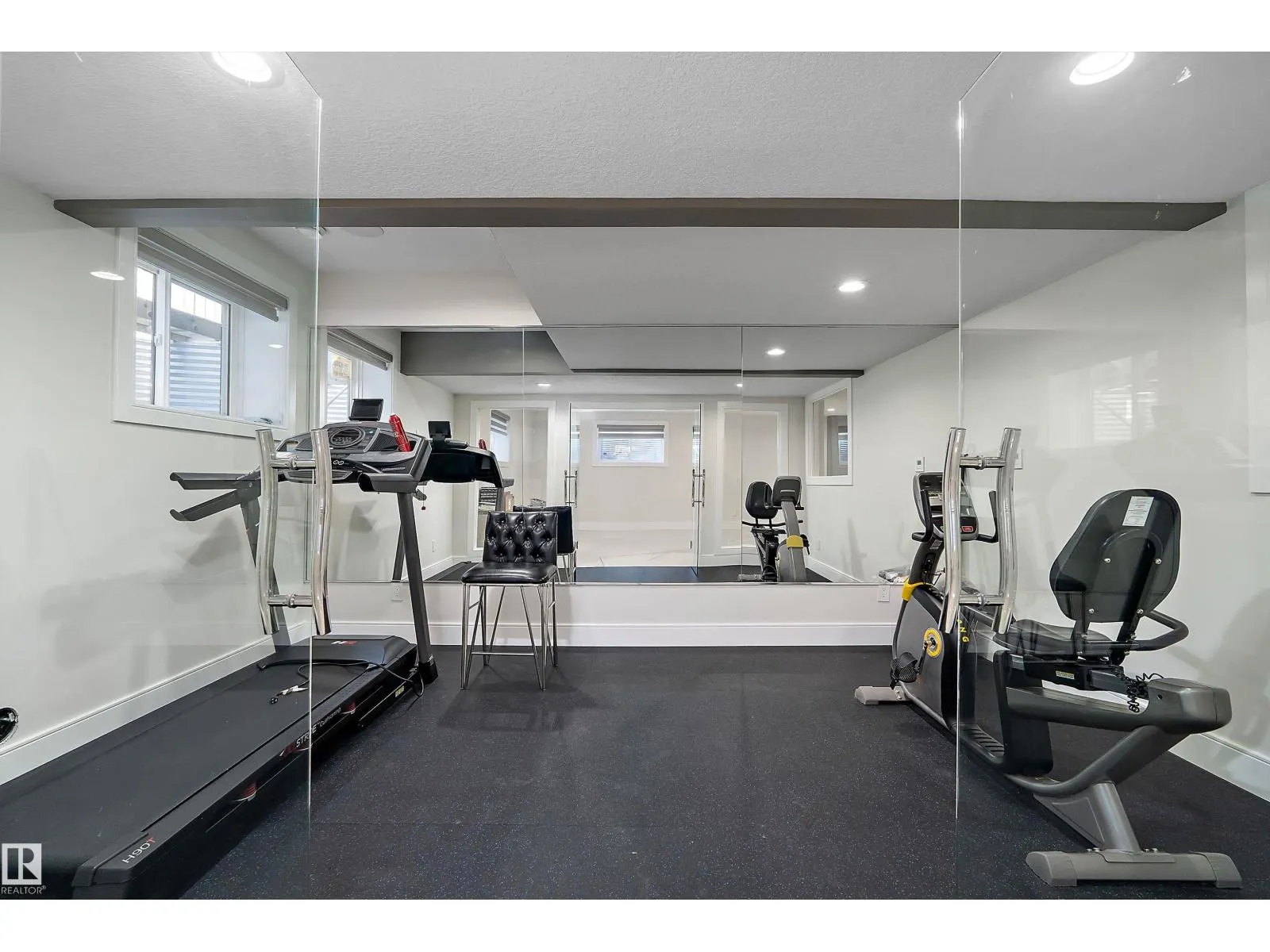 3644 WESTCLIFF WY SW