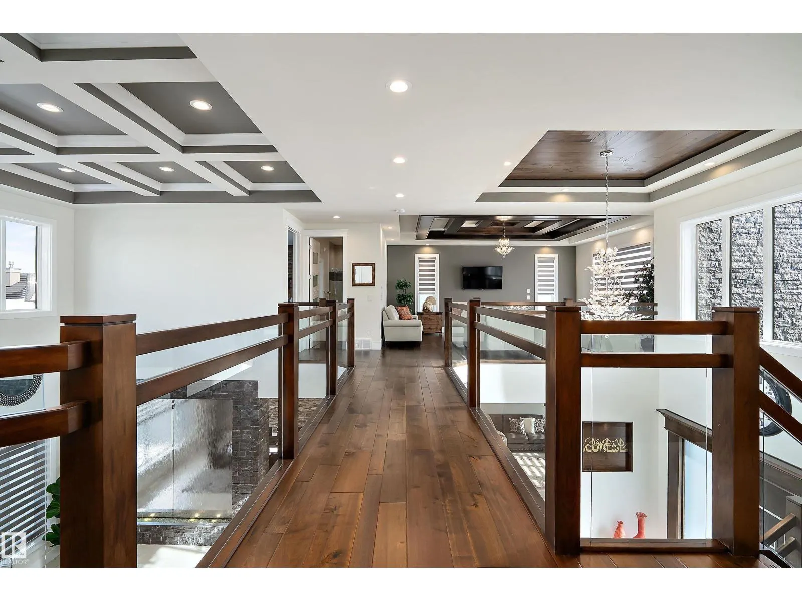 3644 WESTCLIFF WY SW