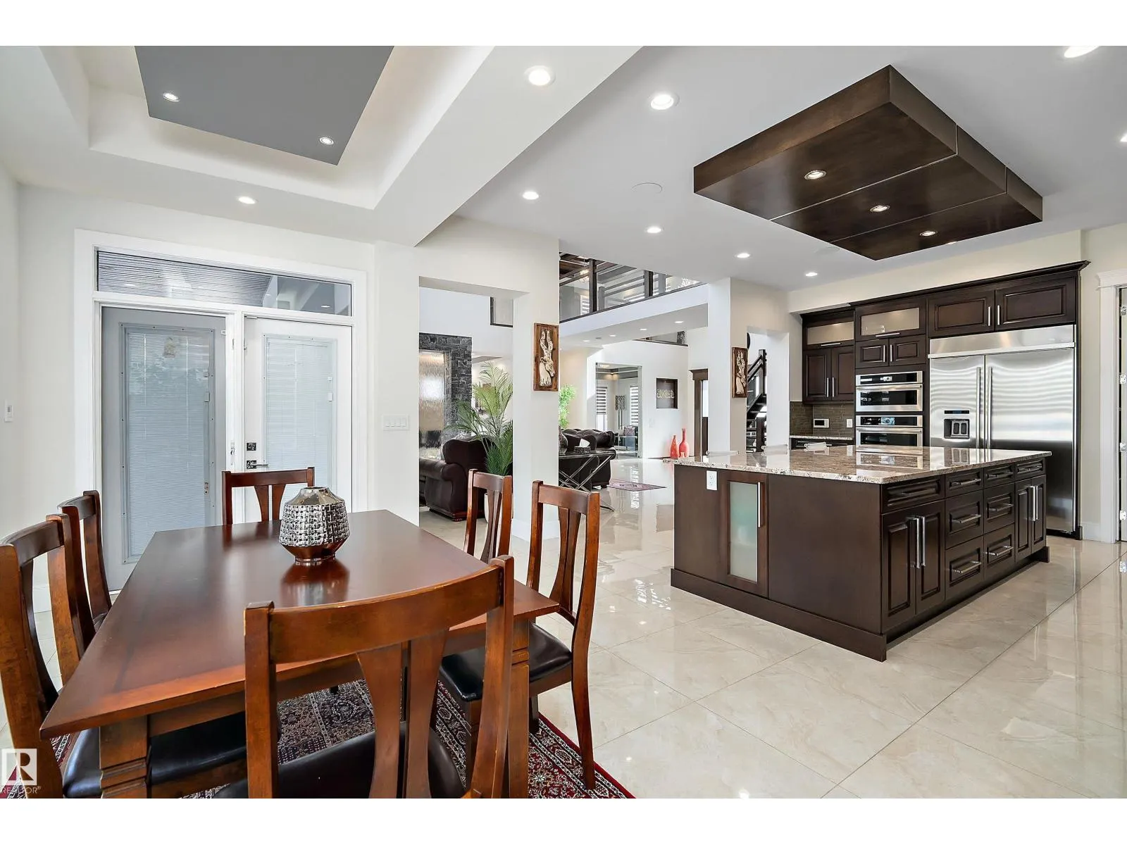 3644 WESTCLIFF WY SW