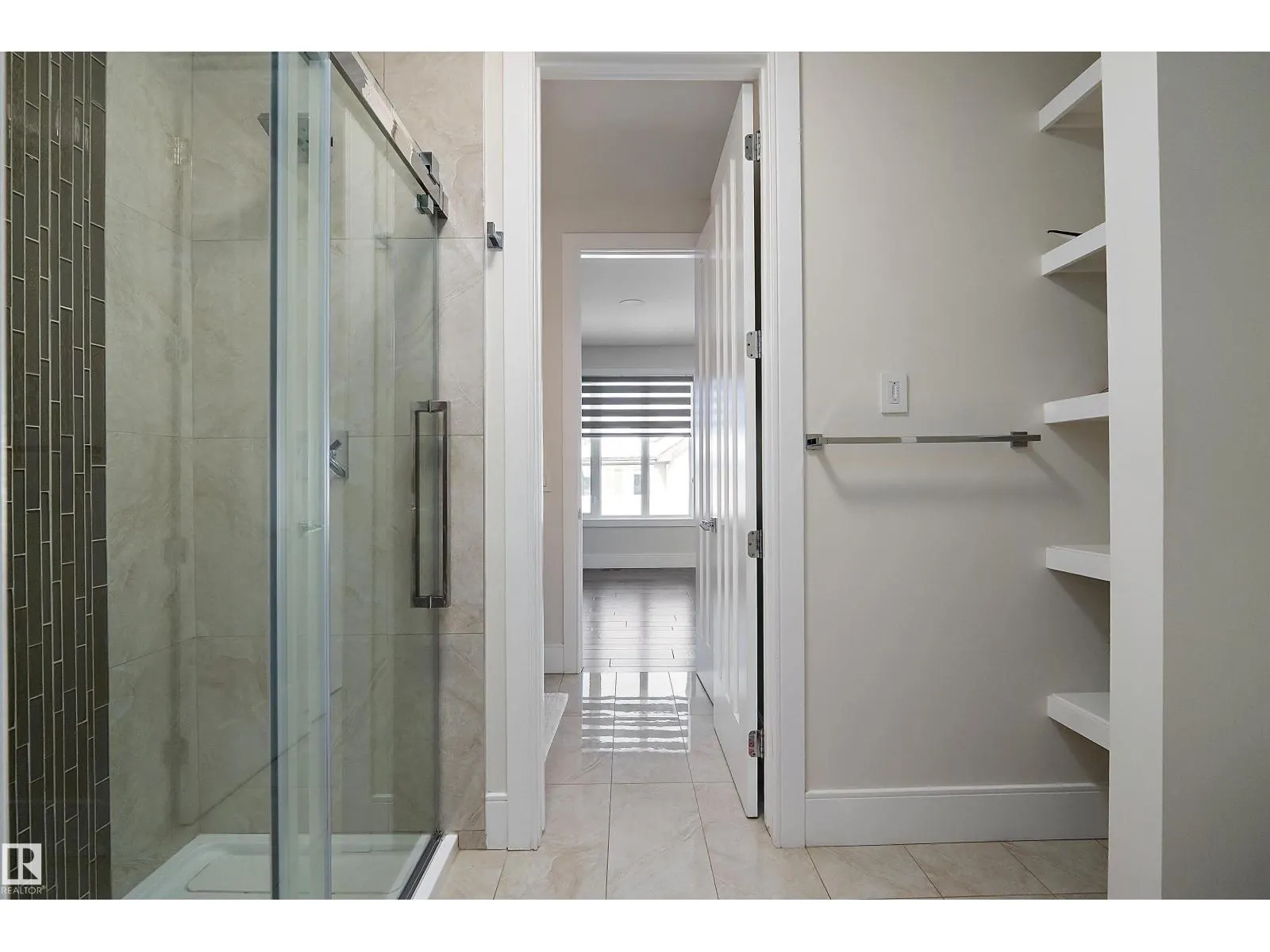 3644 WESTCLIFF WY SW