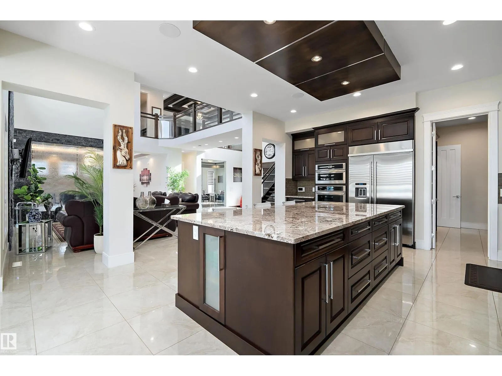 3644 WESTCLIFF WY SW