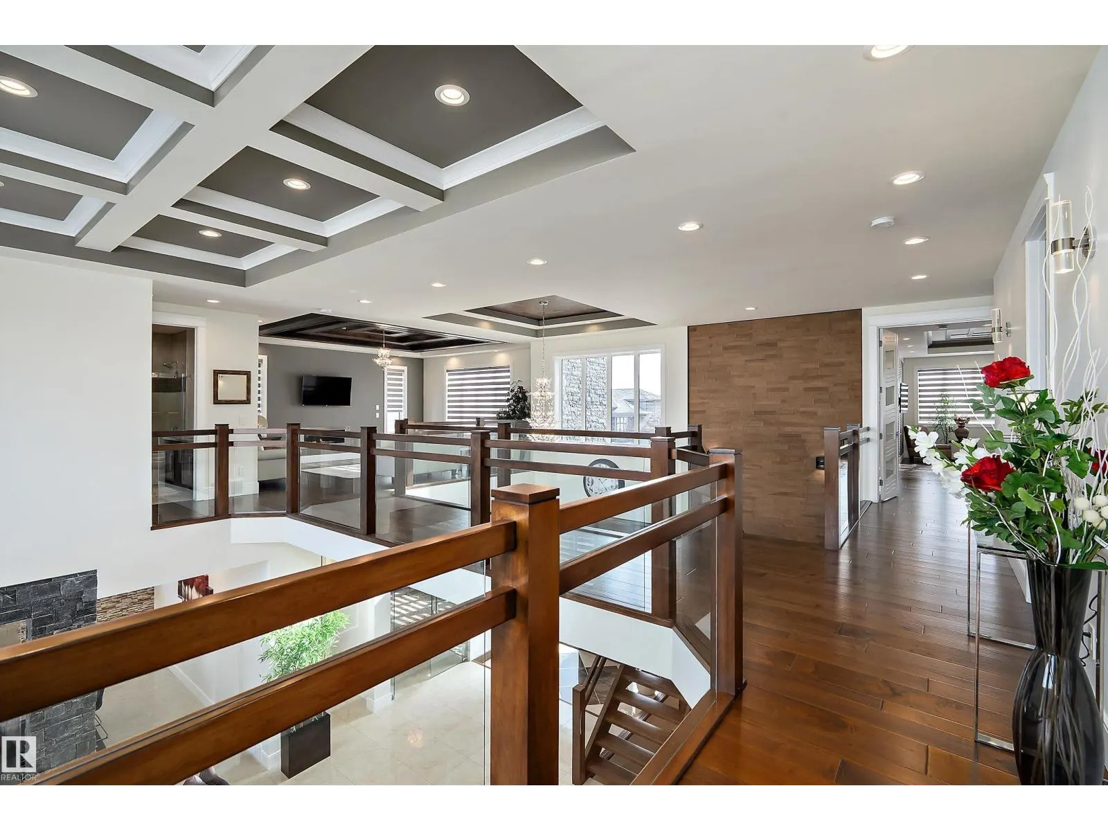 3644 WESTCLIFF WY SW