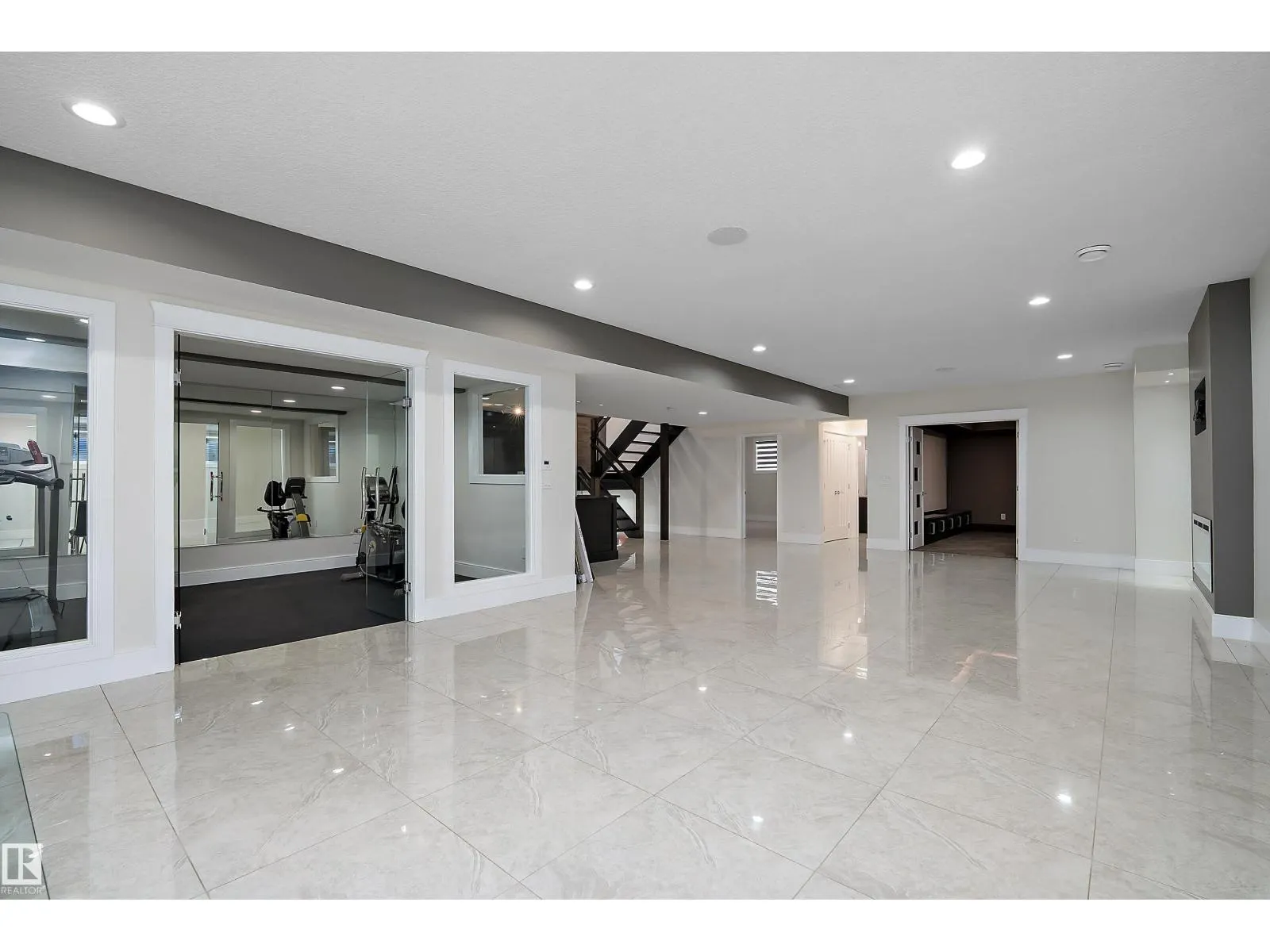 3644 WESTCLIFF WY SW