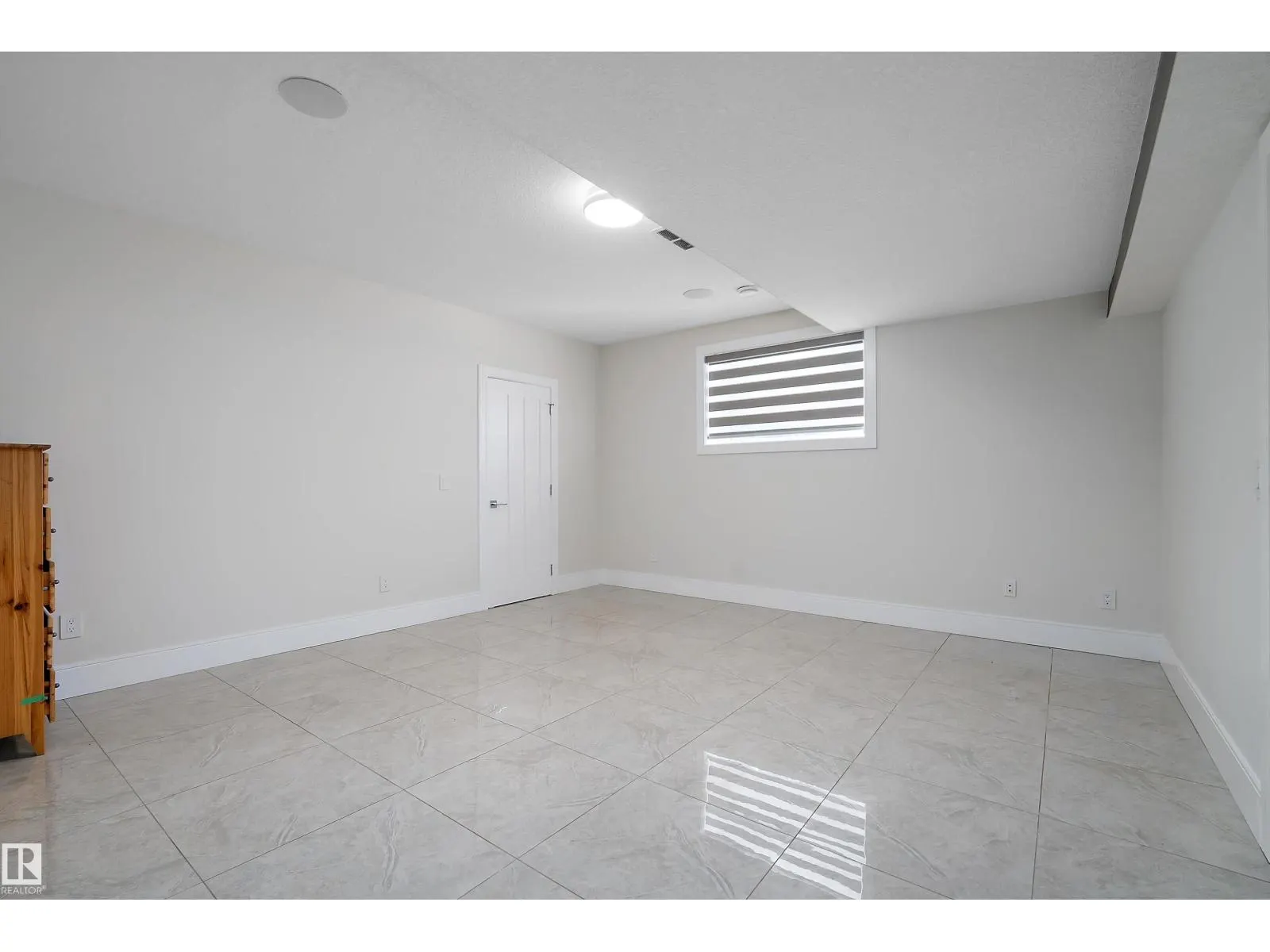 3644 WESTCLIFF WY SW