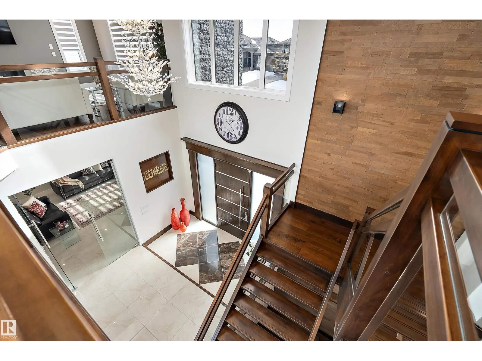 3644 WESTCLIFF WY SW