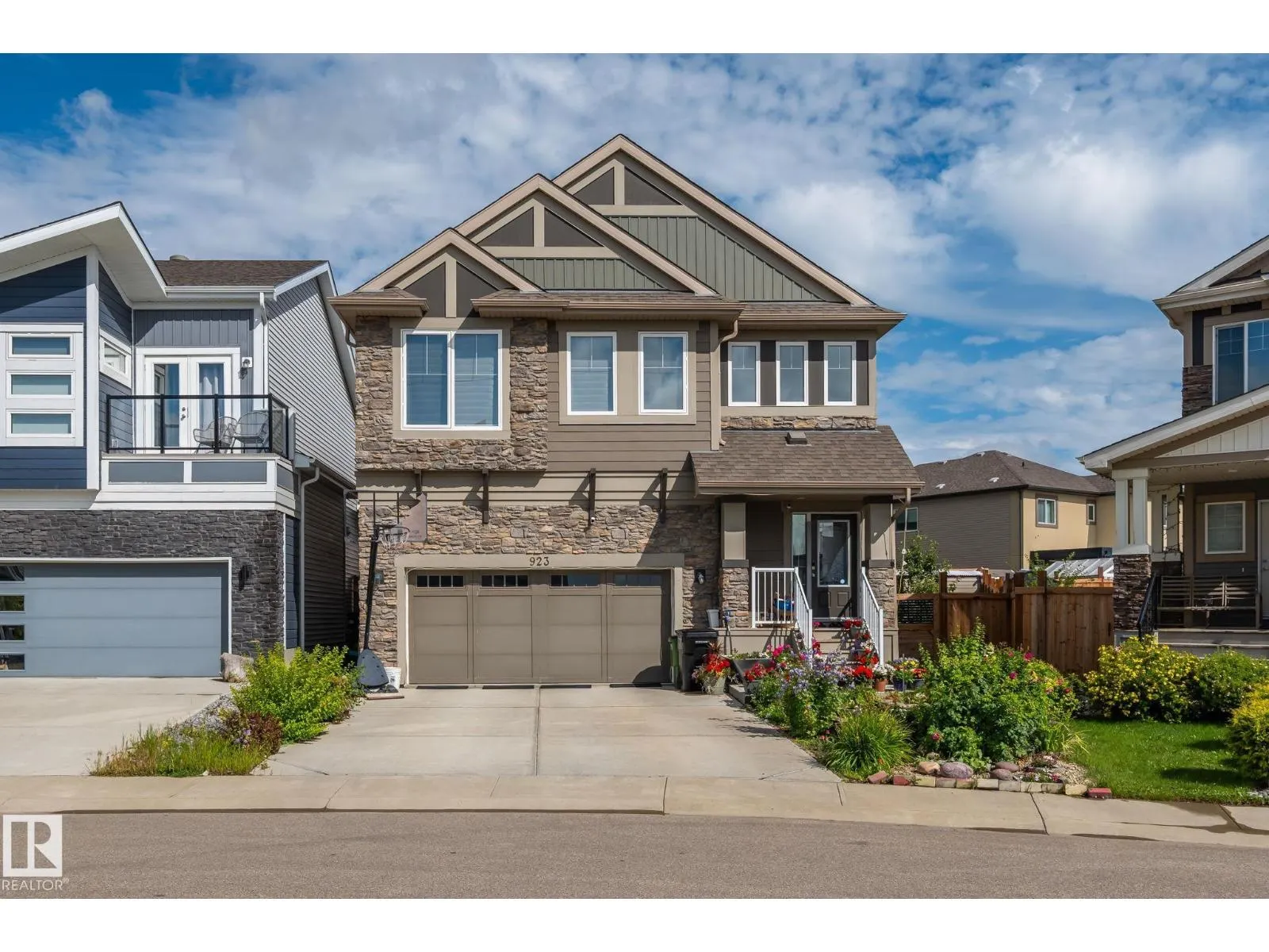 923 174st SW