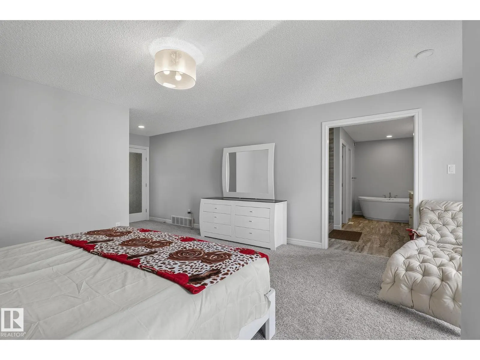 923 174st SW