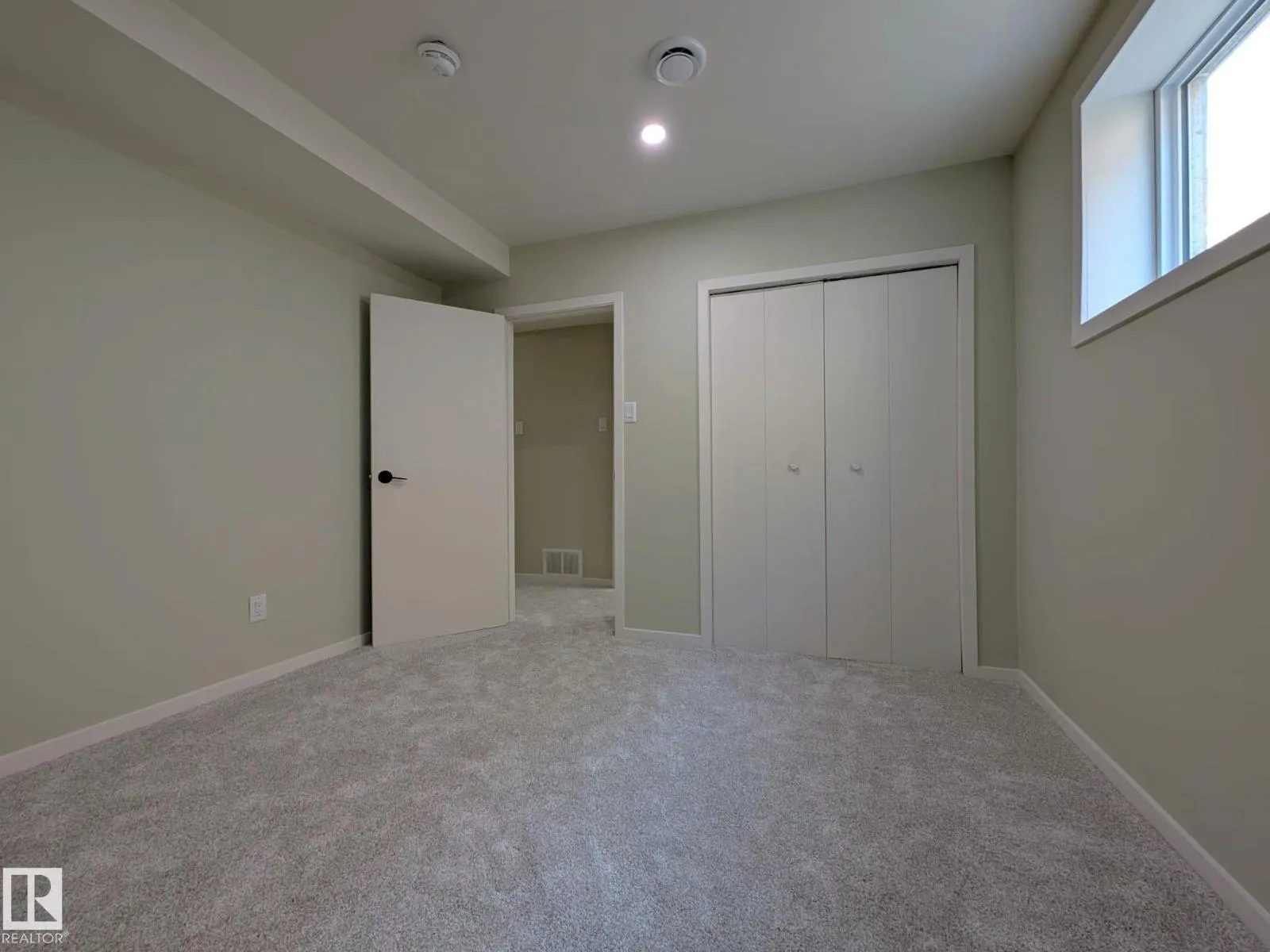 9523 134 AV NW