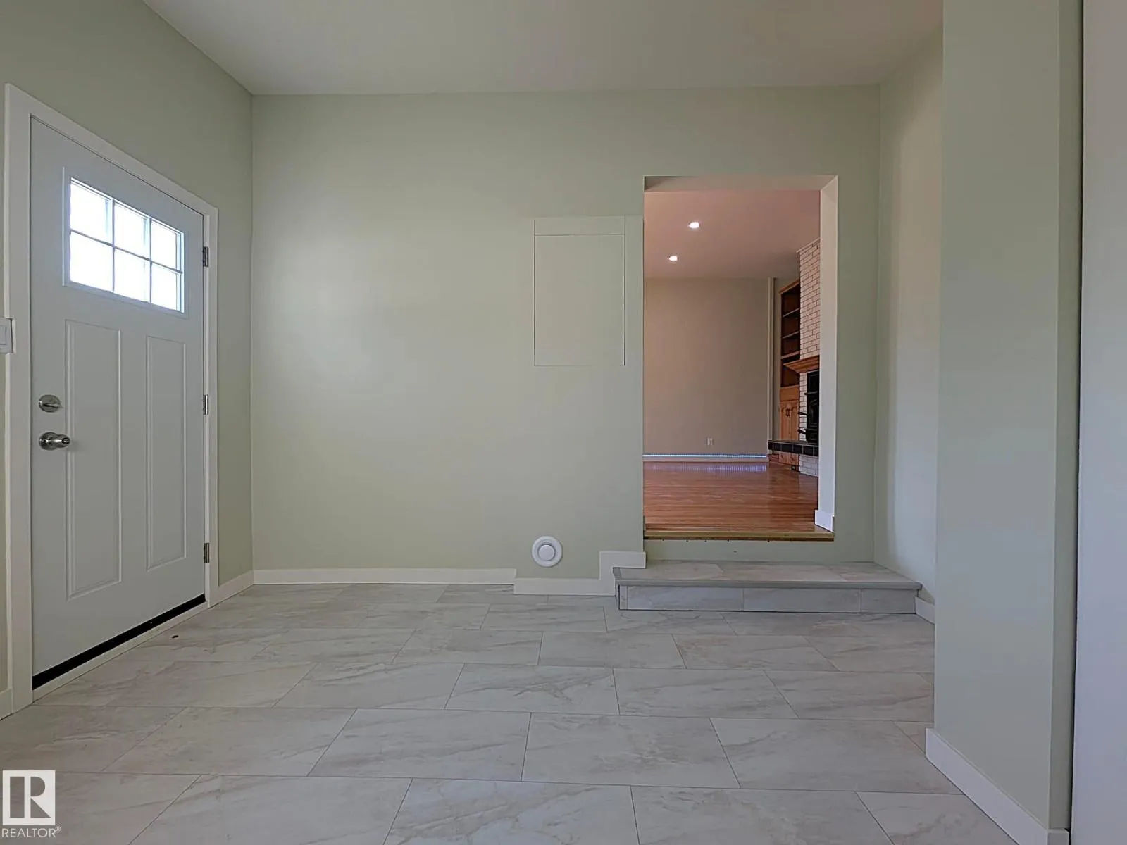 9523 134 AV NW