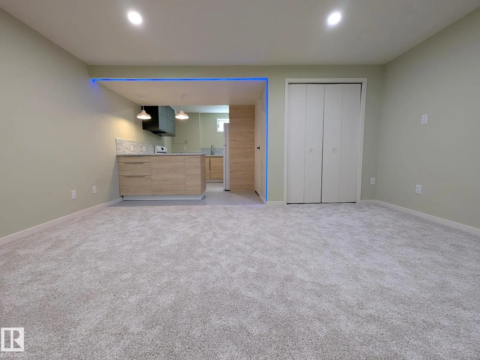 9523 134 AV NW