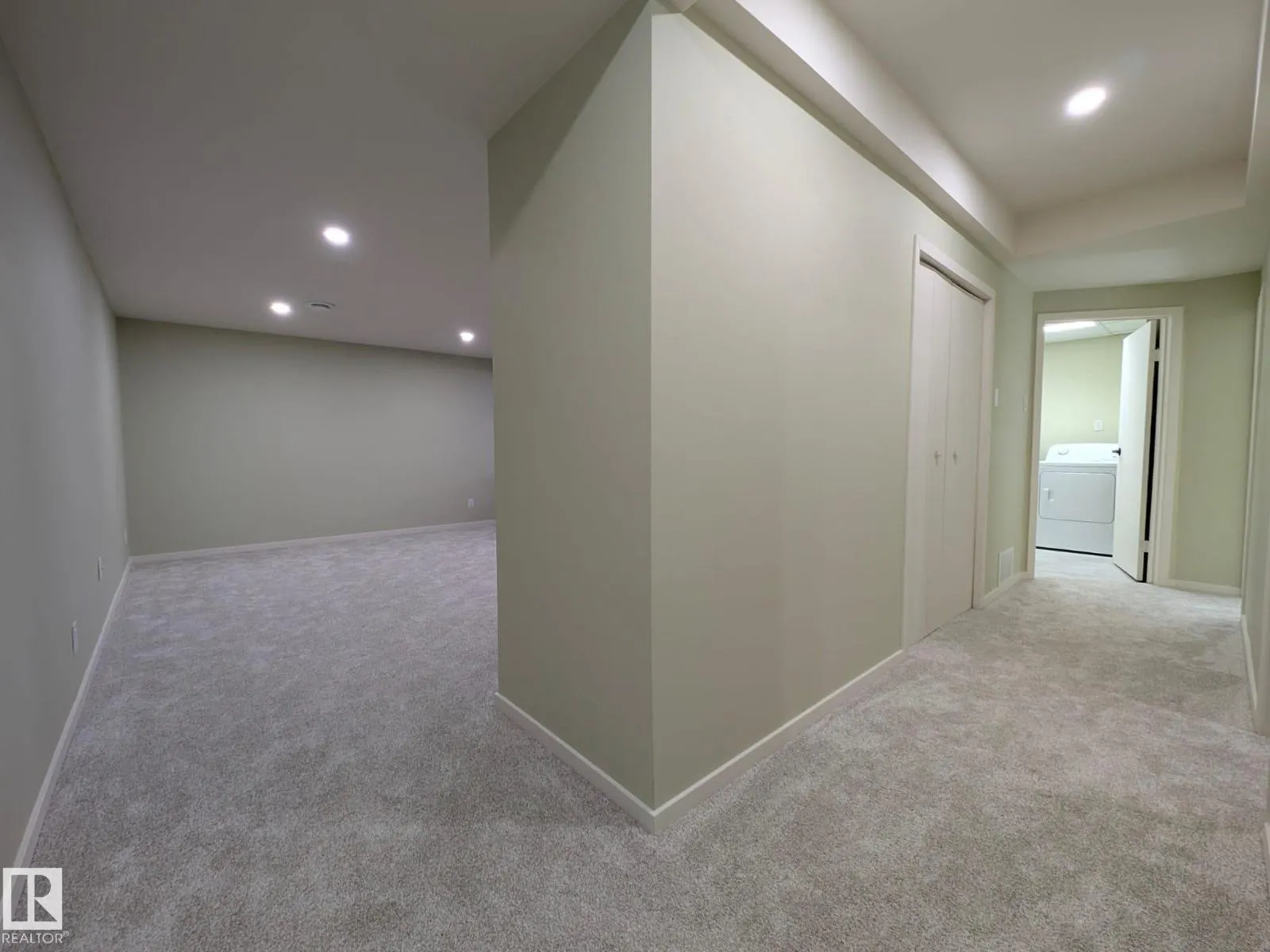 9523 134 AV NW
