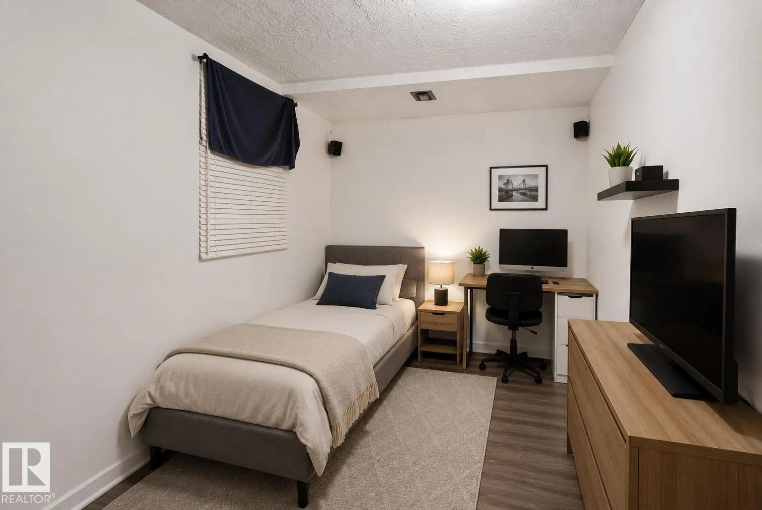 13050 32A ST NW