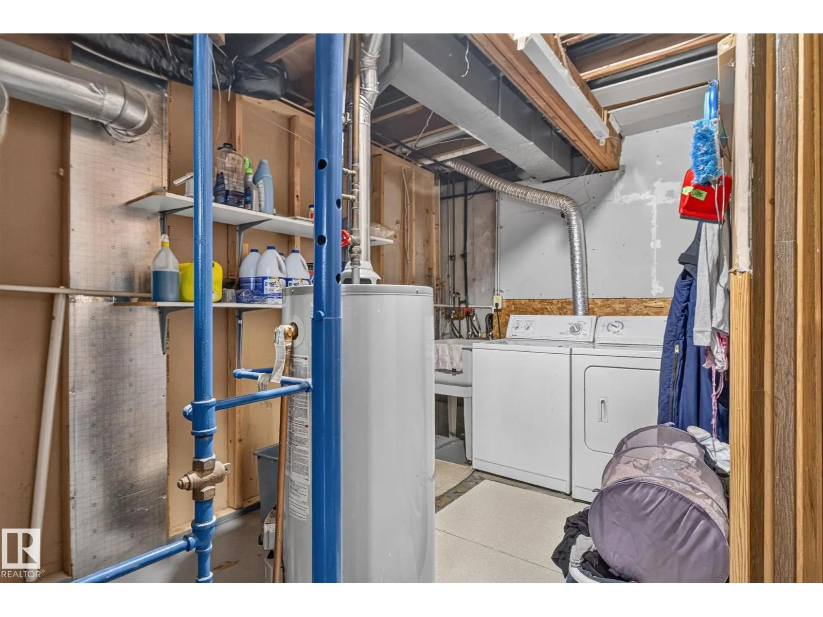13050 32A ST NW