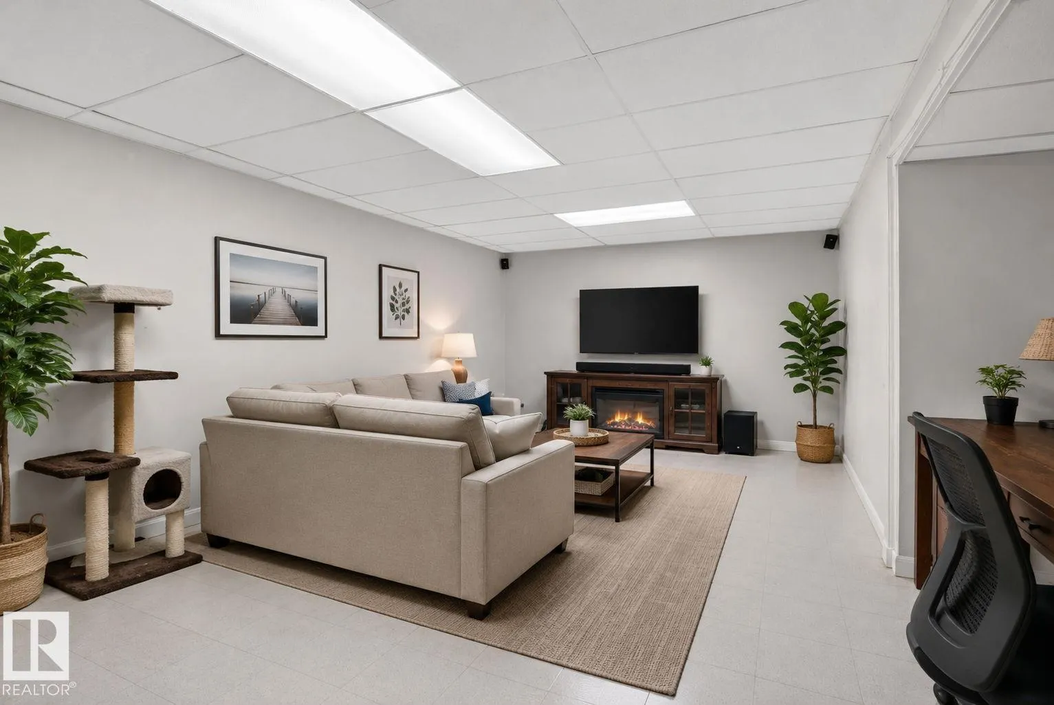 13050 32A ST NW