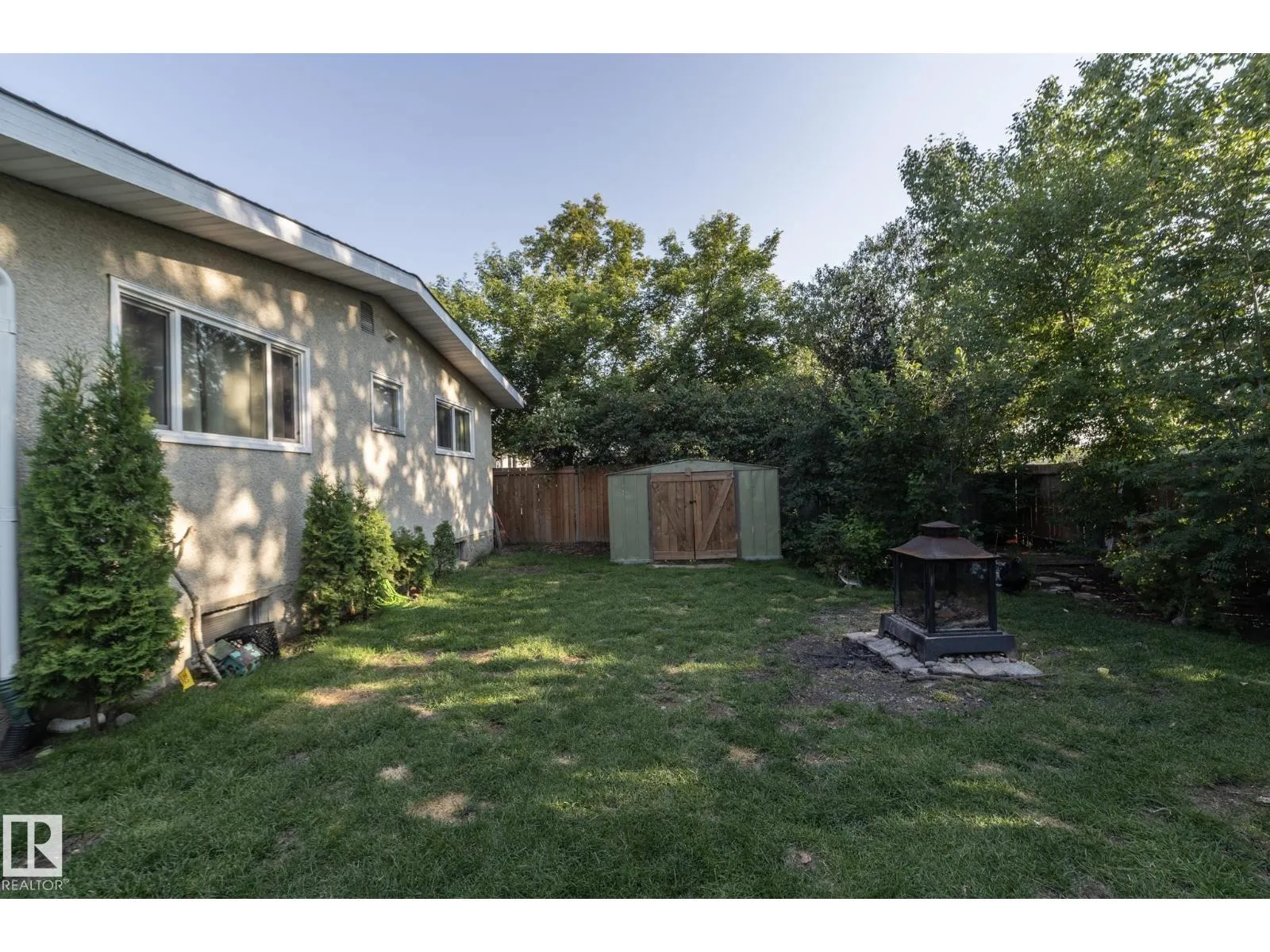 3608 44 ST