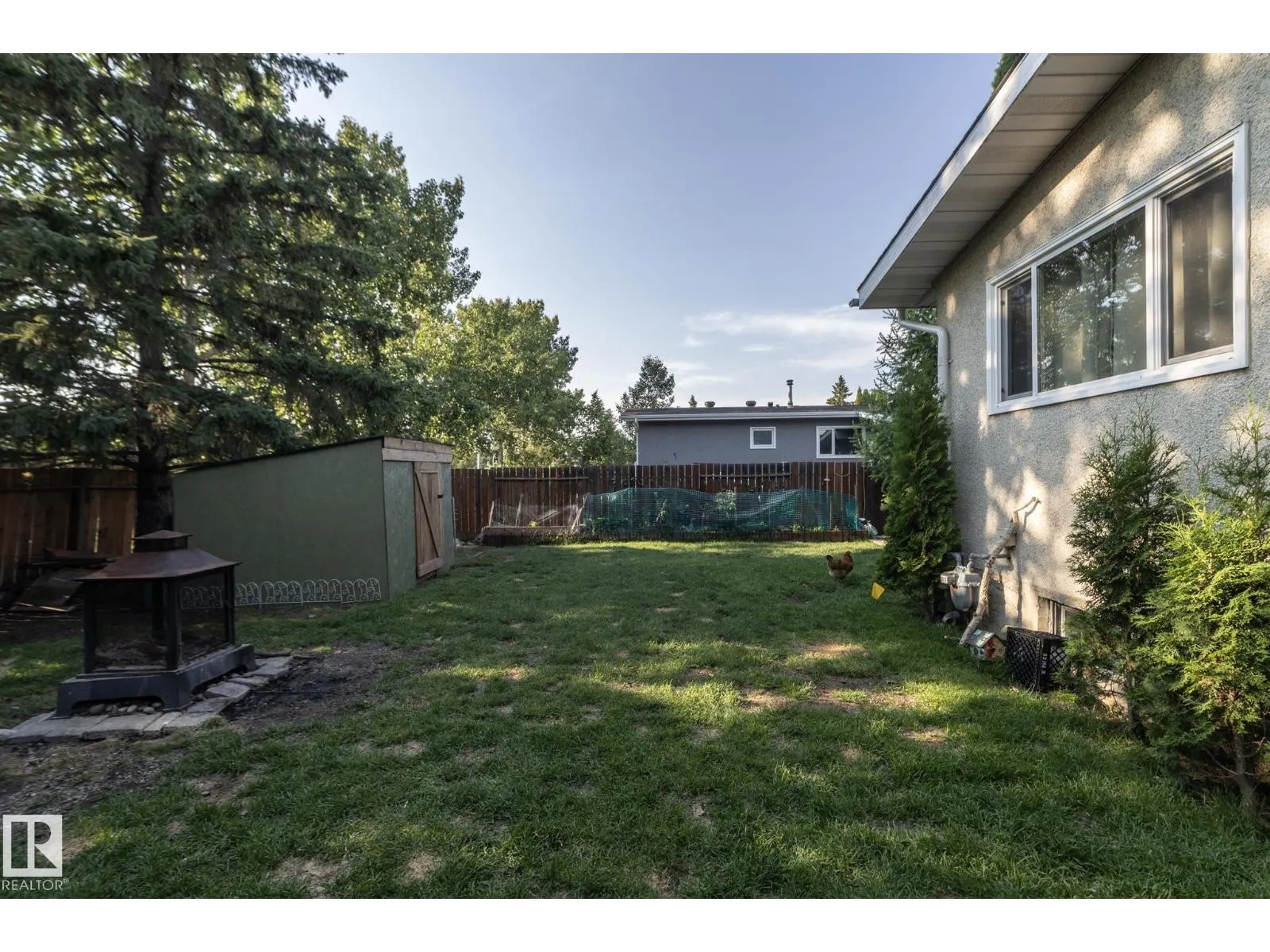 3608 44 ST