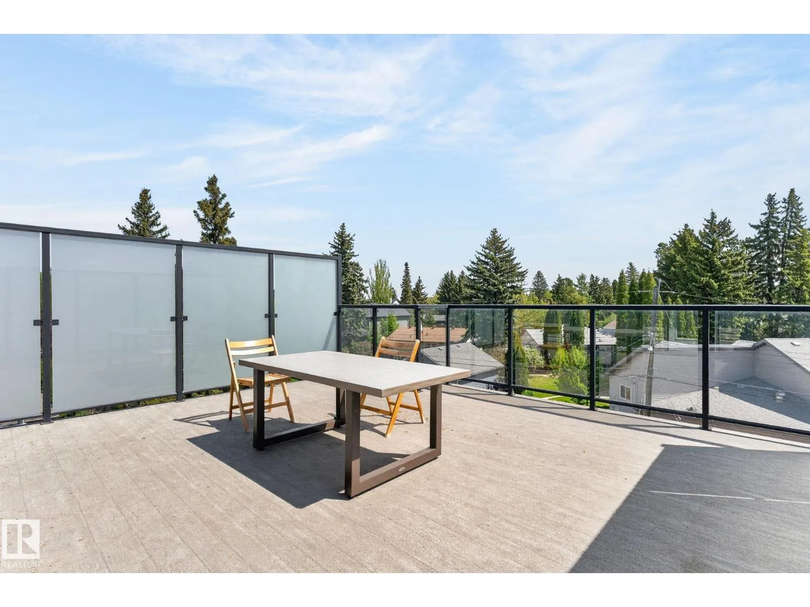 8809 148 ST NW