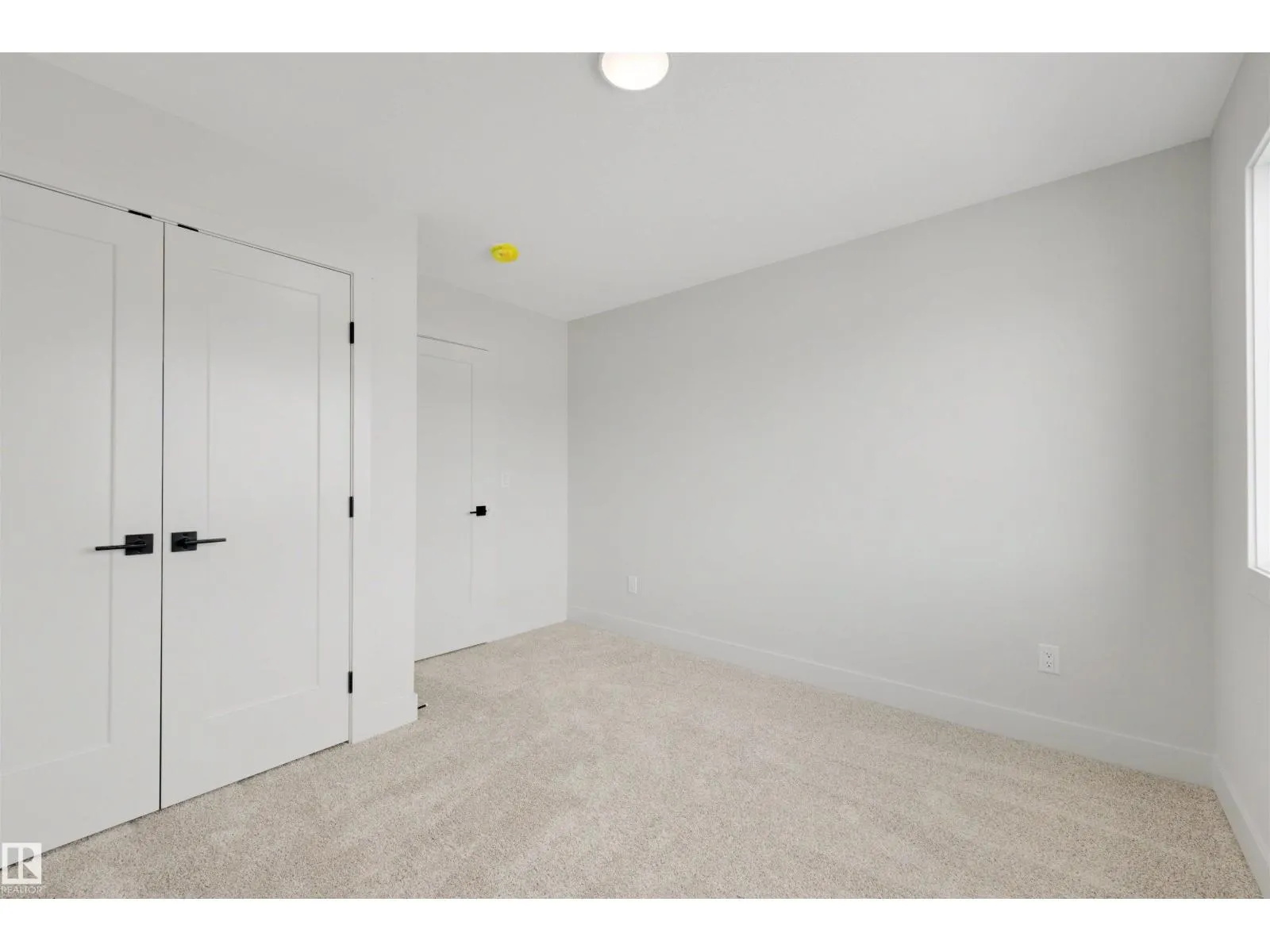 16 Grayson GR