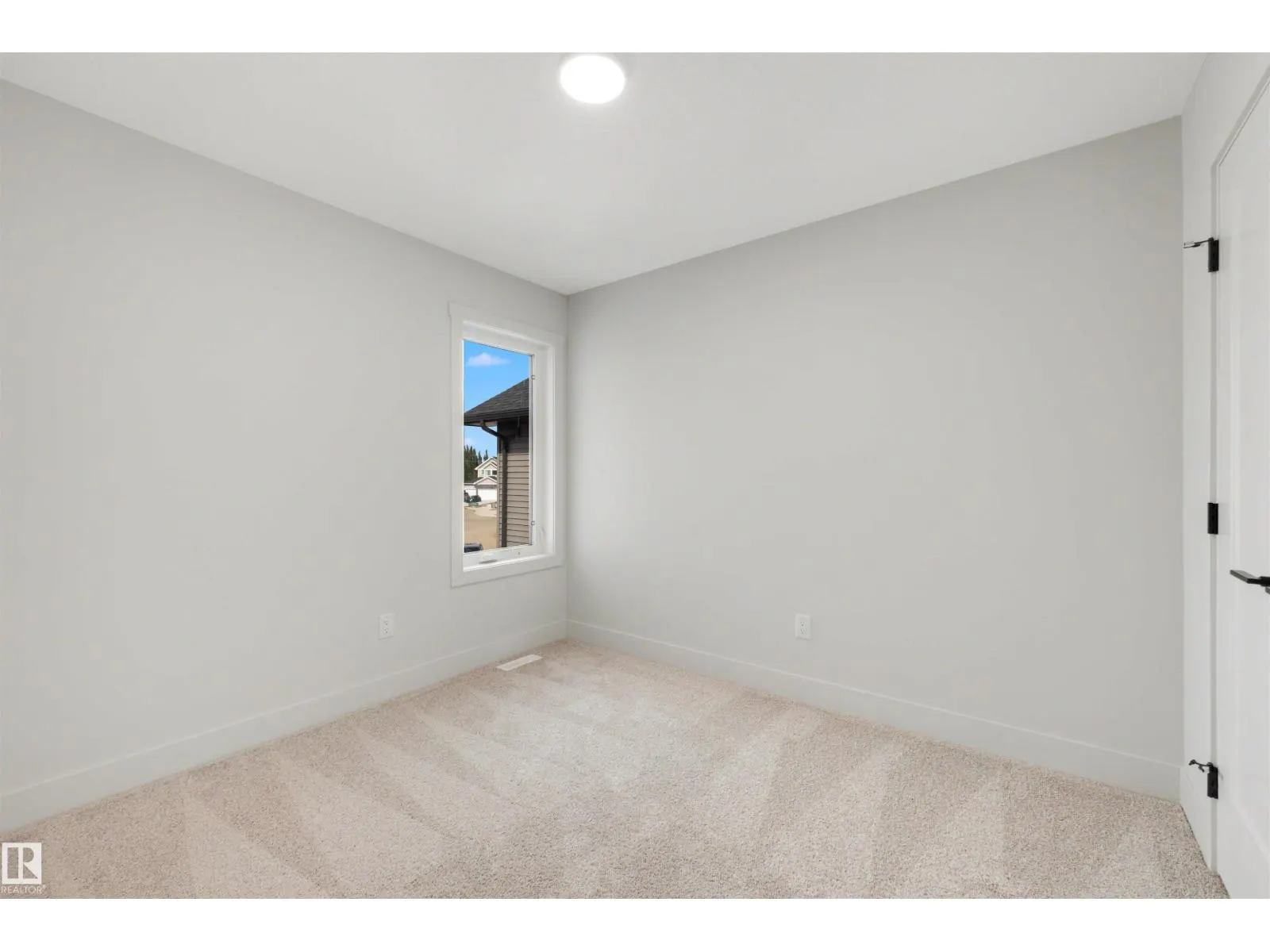 16 Grayson GR