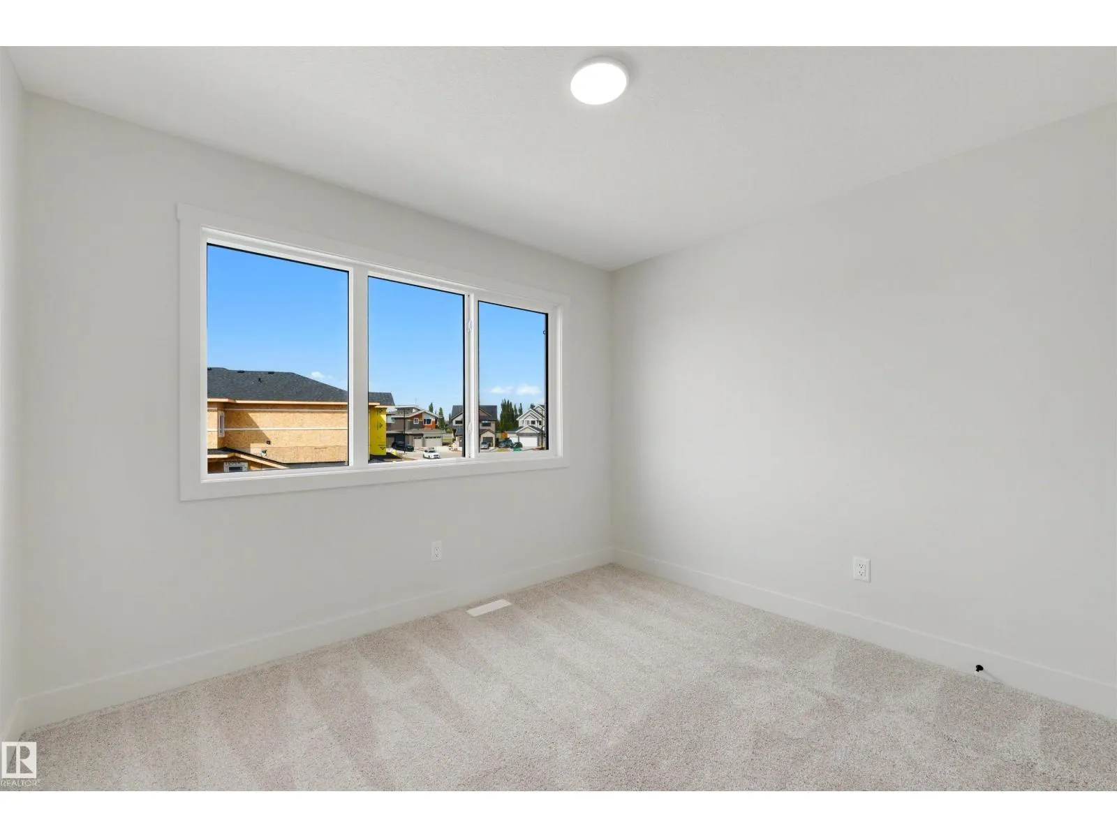 16 Grayson GR