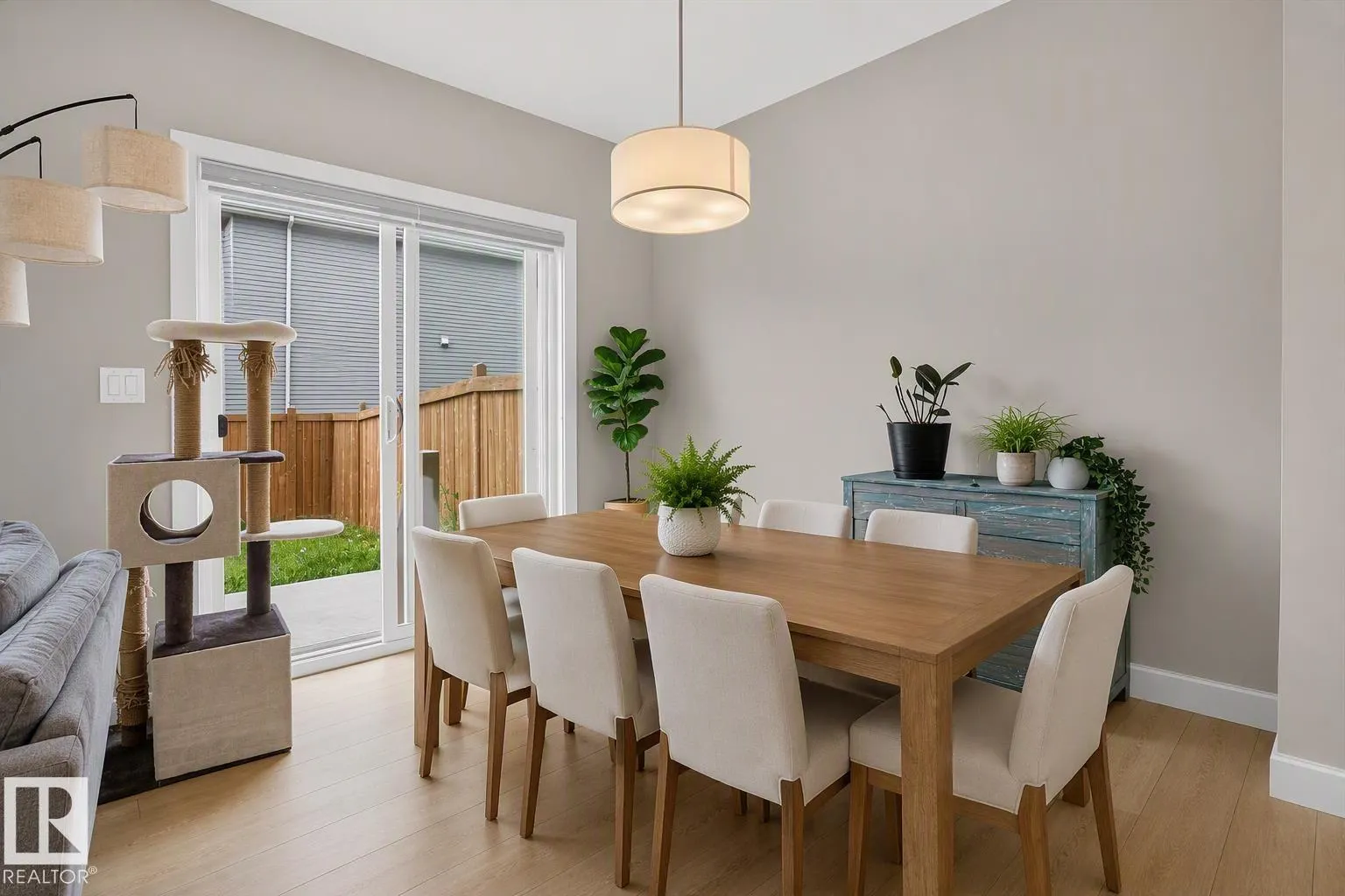 9412 PEAR CR SW